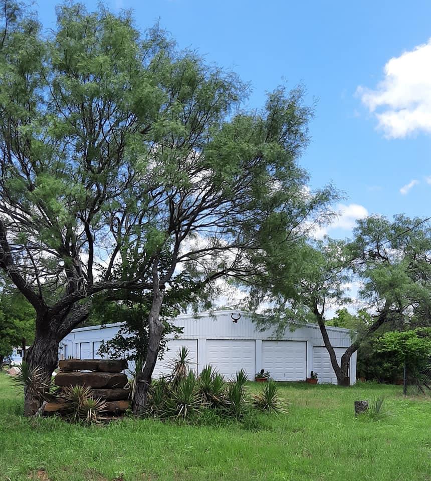 441 County Road 433, Mullin, TX 76864 photo 3
