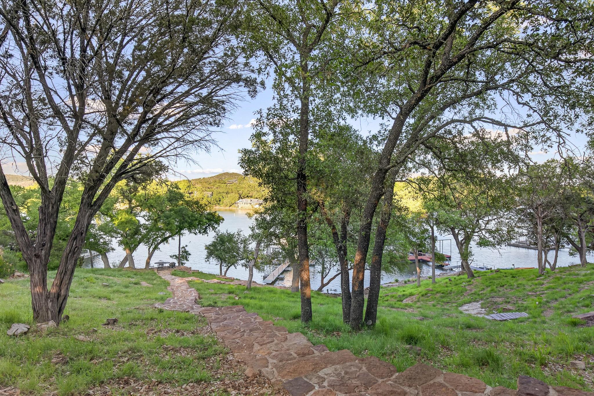2512 Sunset Cliff RD, Burnet, TX 78611 photo 5