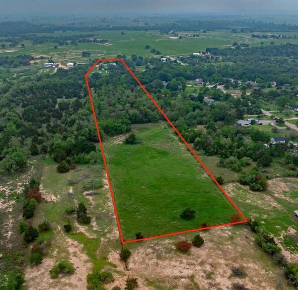 986 Shiloh RD, Bastrop, TX 78602 photo 4