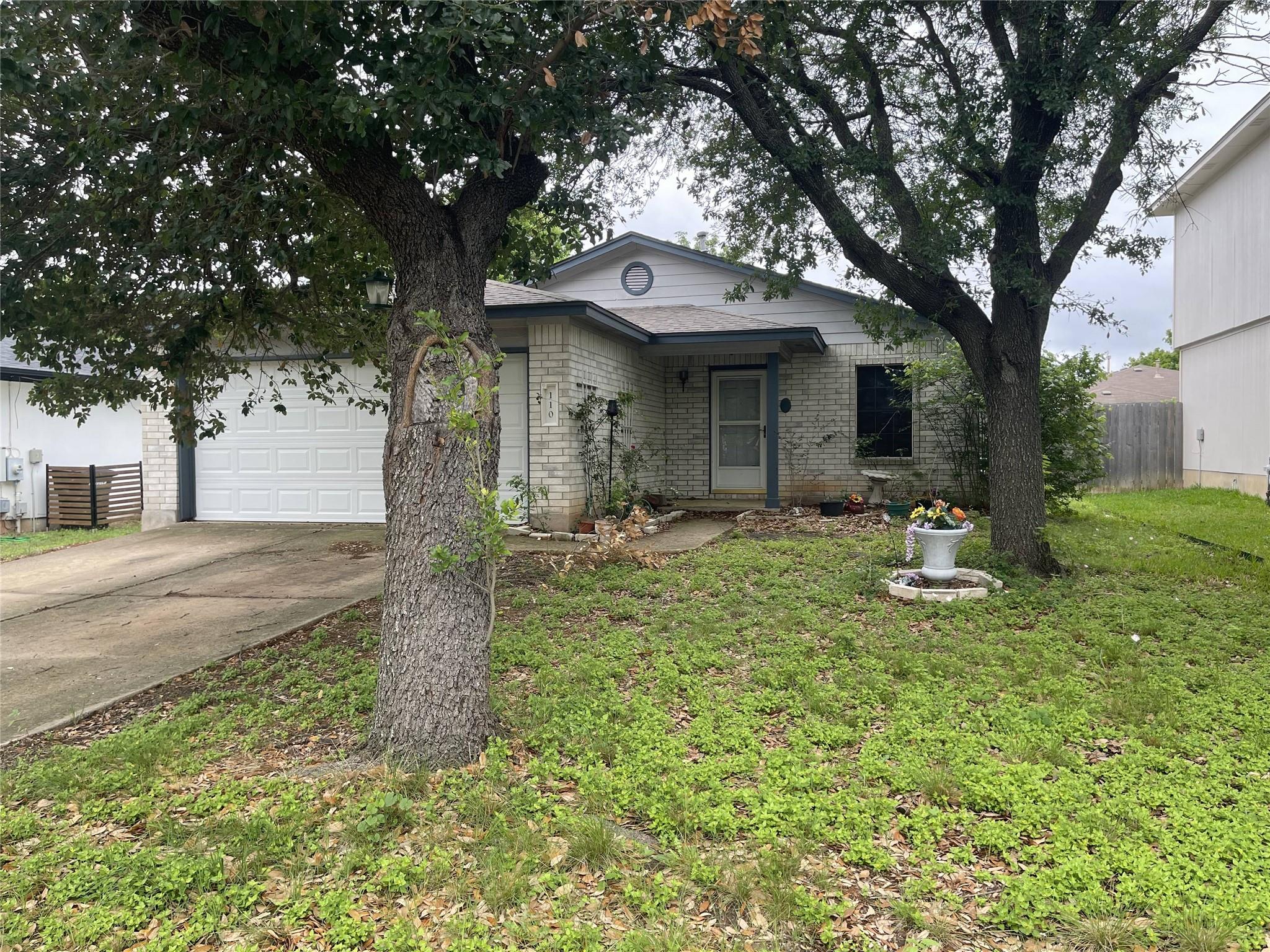 110 Brentwood DR, Leander, TX 78641 photo 2