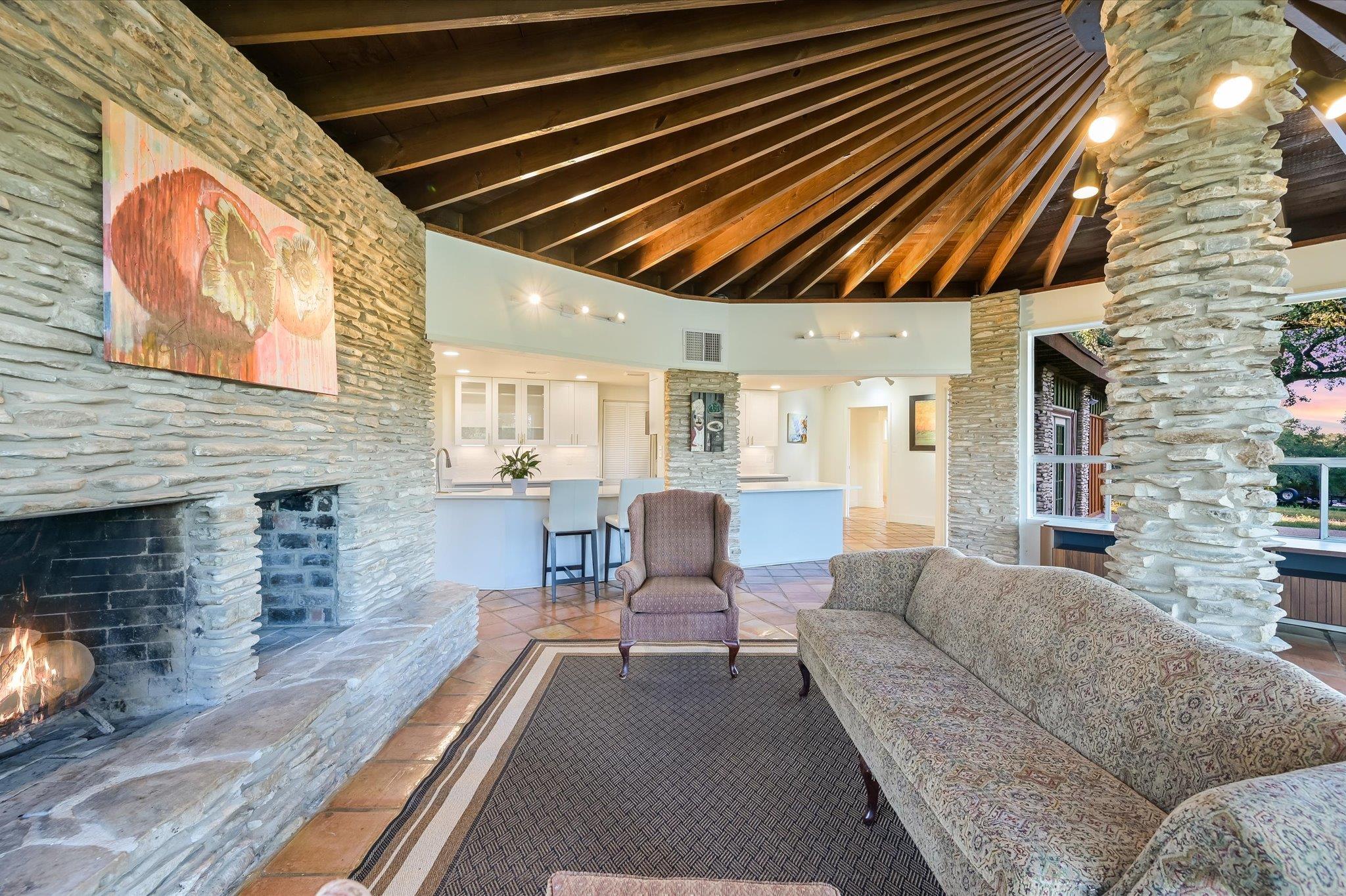 12506 Painted Bunting DR, Austin, TX 78726 photo 2