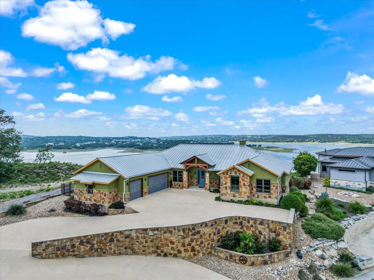 1604 Watercliffe DR, Lago Vista, TX 78645 photo 3
