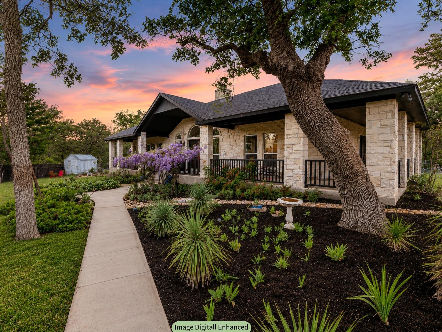 368 Woodlands DR, Bastrop, TX 78602 photo 2