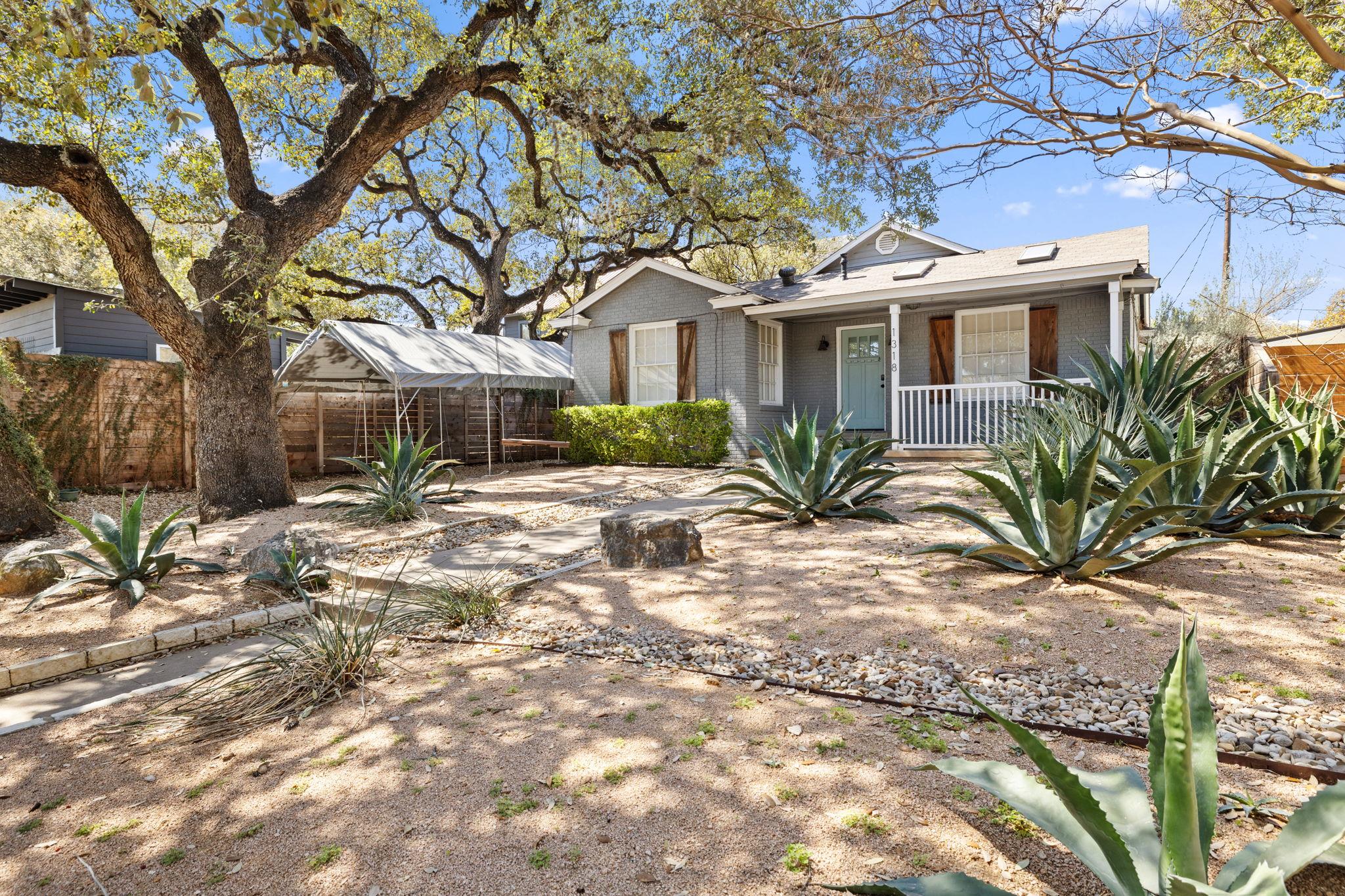 1318 Bonham TER, Austin, TX 78704 photo 2
