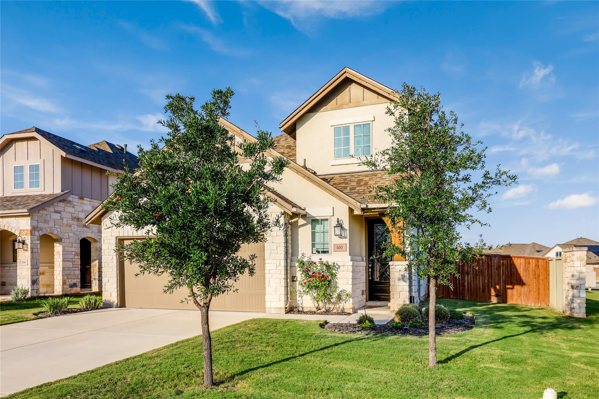 100 Rangel DR, Liberty Hill, TX 78642 photo 3