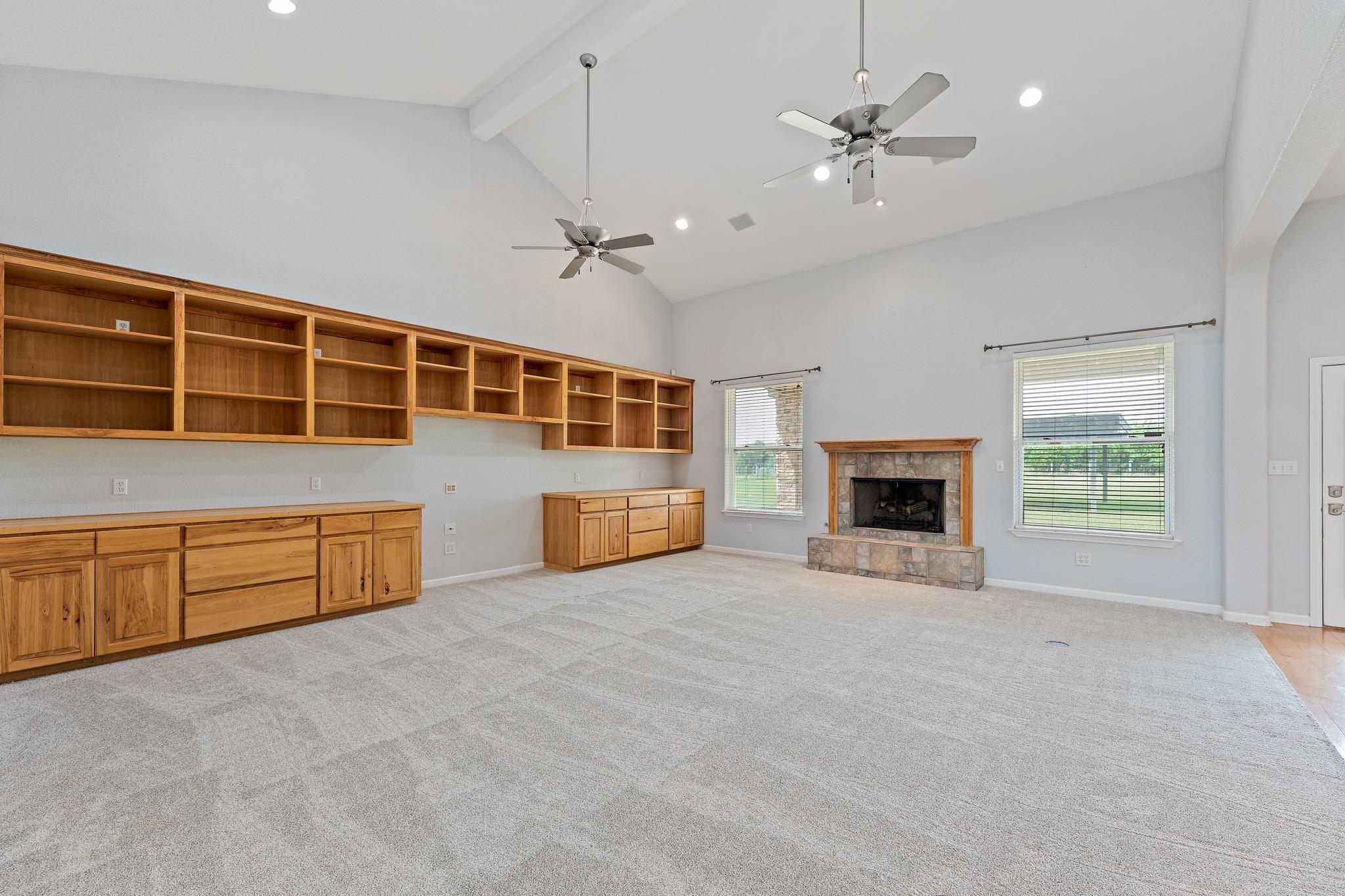 221 Mustang Mesa, Liberty Hill, TX 78642 photo 4