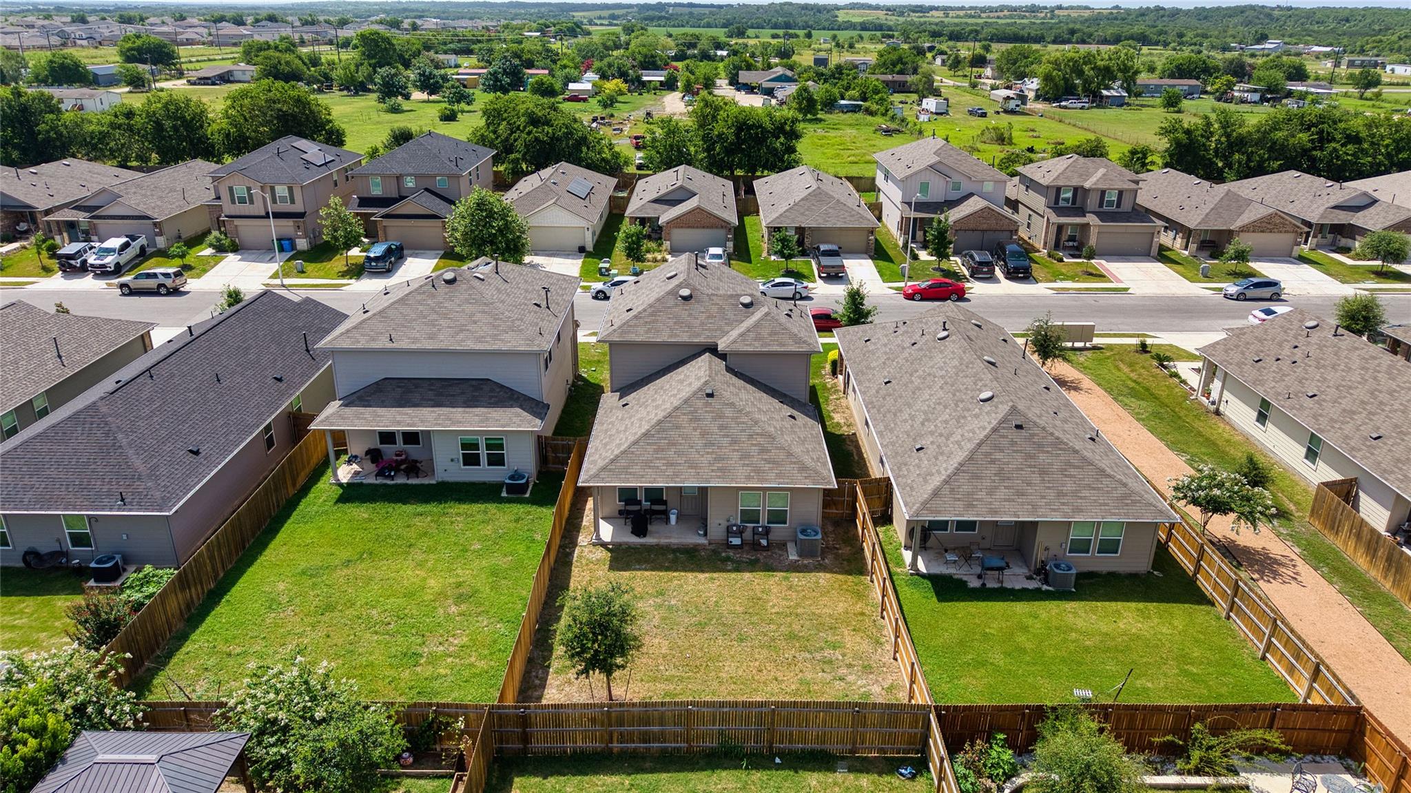 218 Harvest Creek DR, Uhland, TX 78640 photo 4