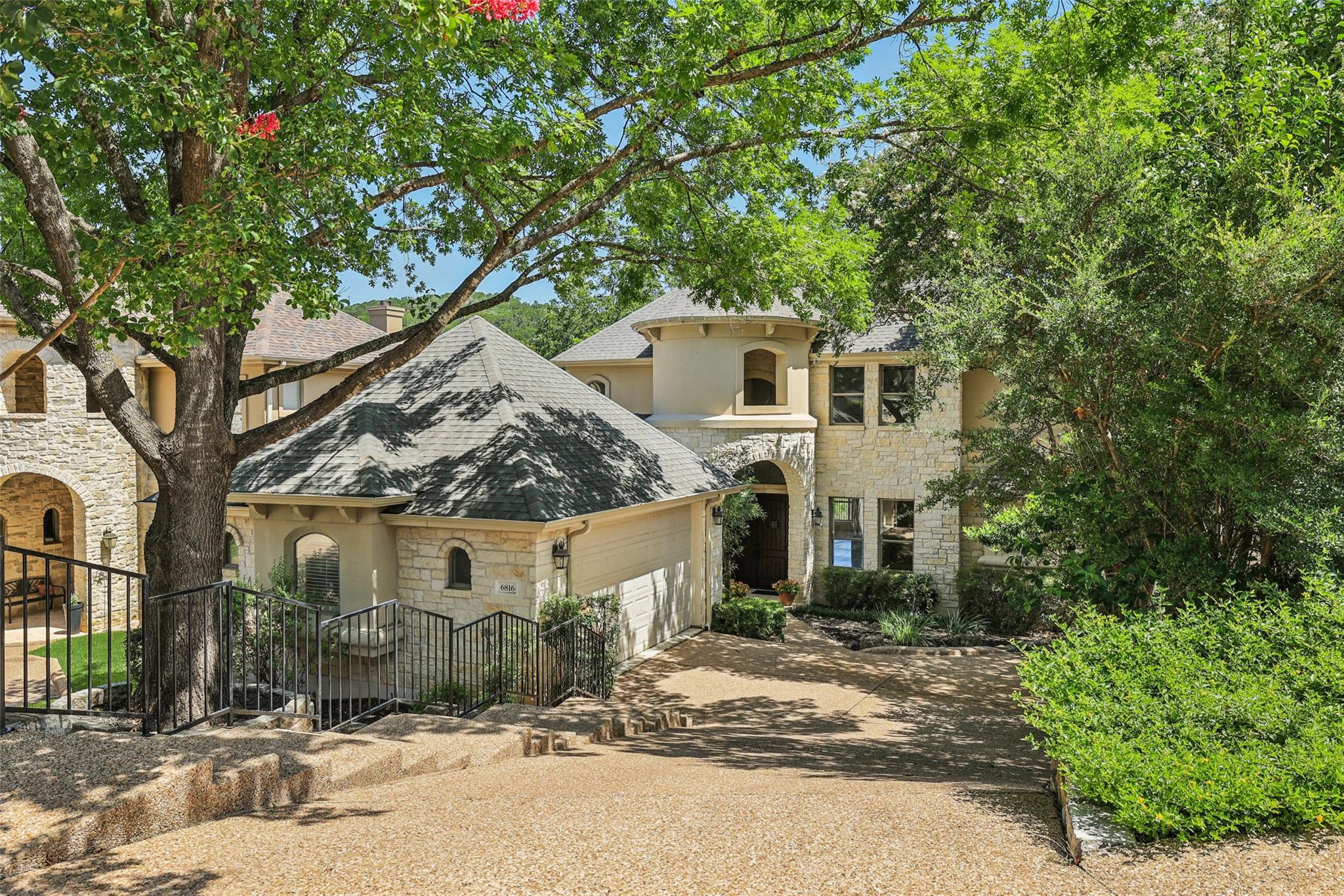 6816 Jester Wild DR, Austin, TX 78750 photo 2