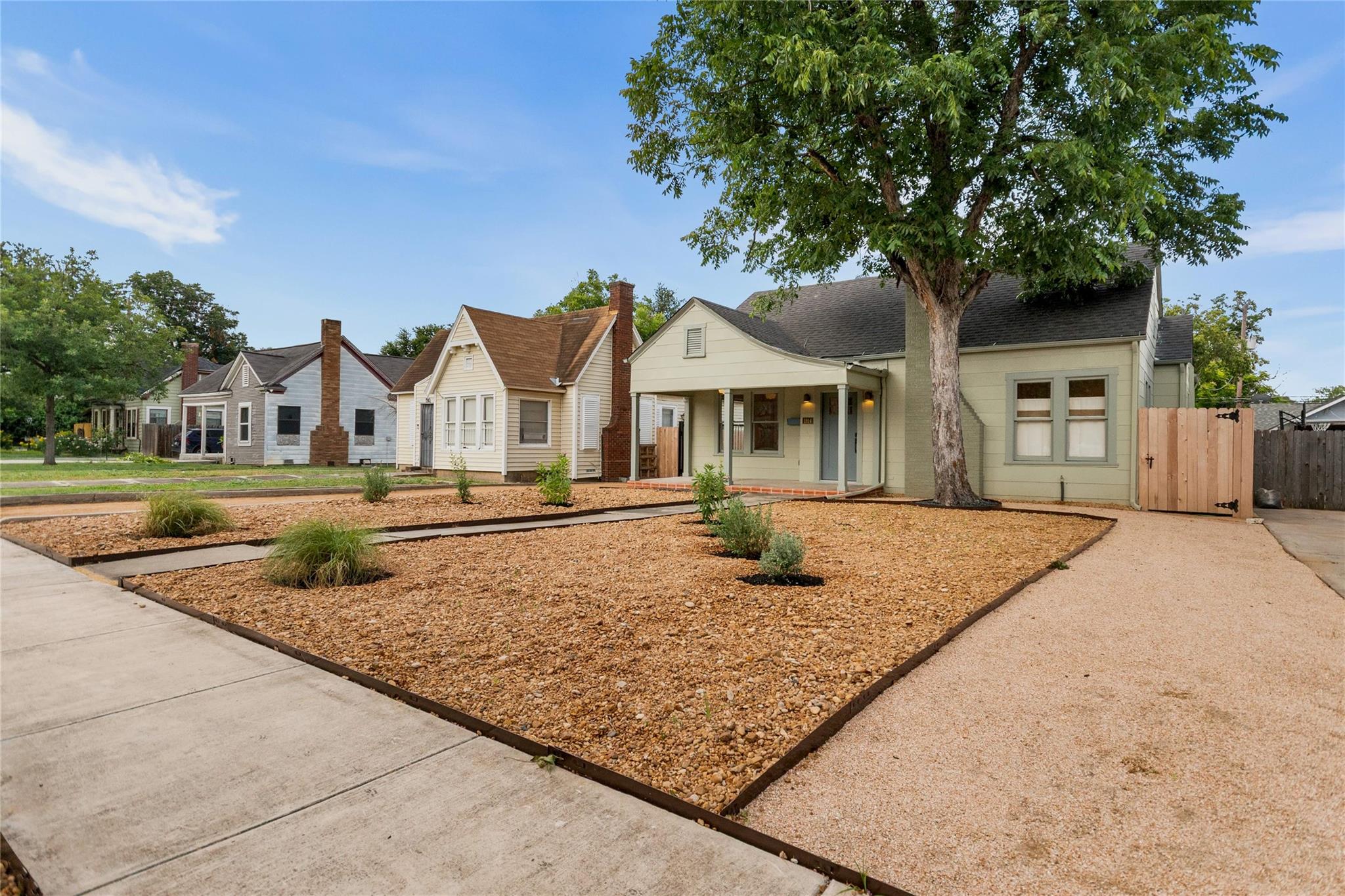 1914 Magnolia Ave, San Antonio, TX 78201 photo 2