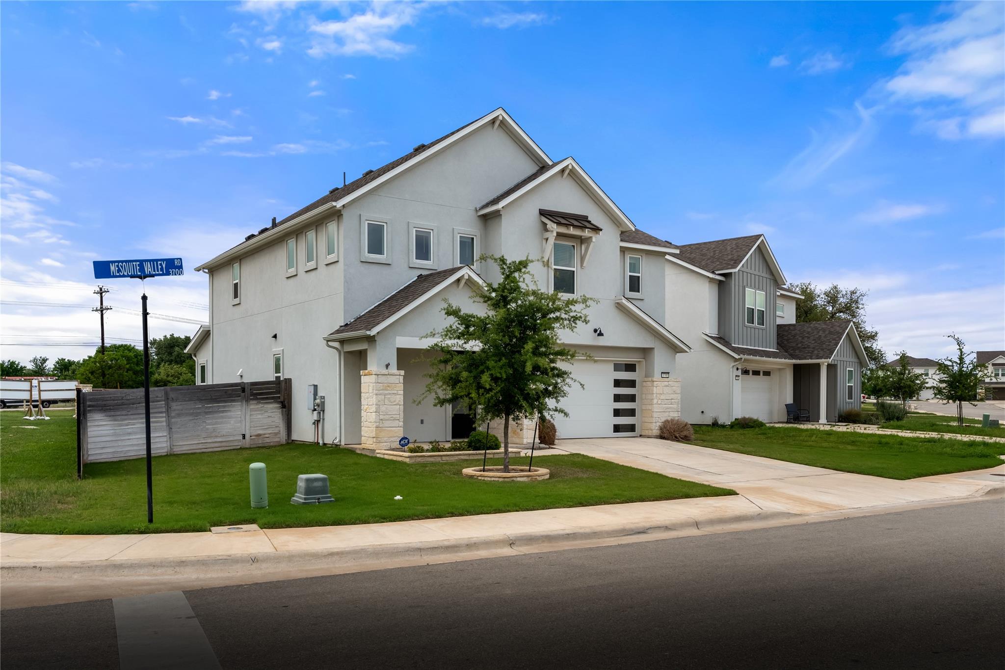3701 Mesquite Valley RD, Georgetown, TX 78628 photo 2