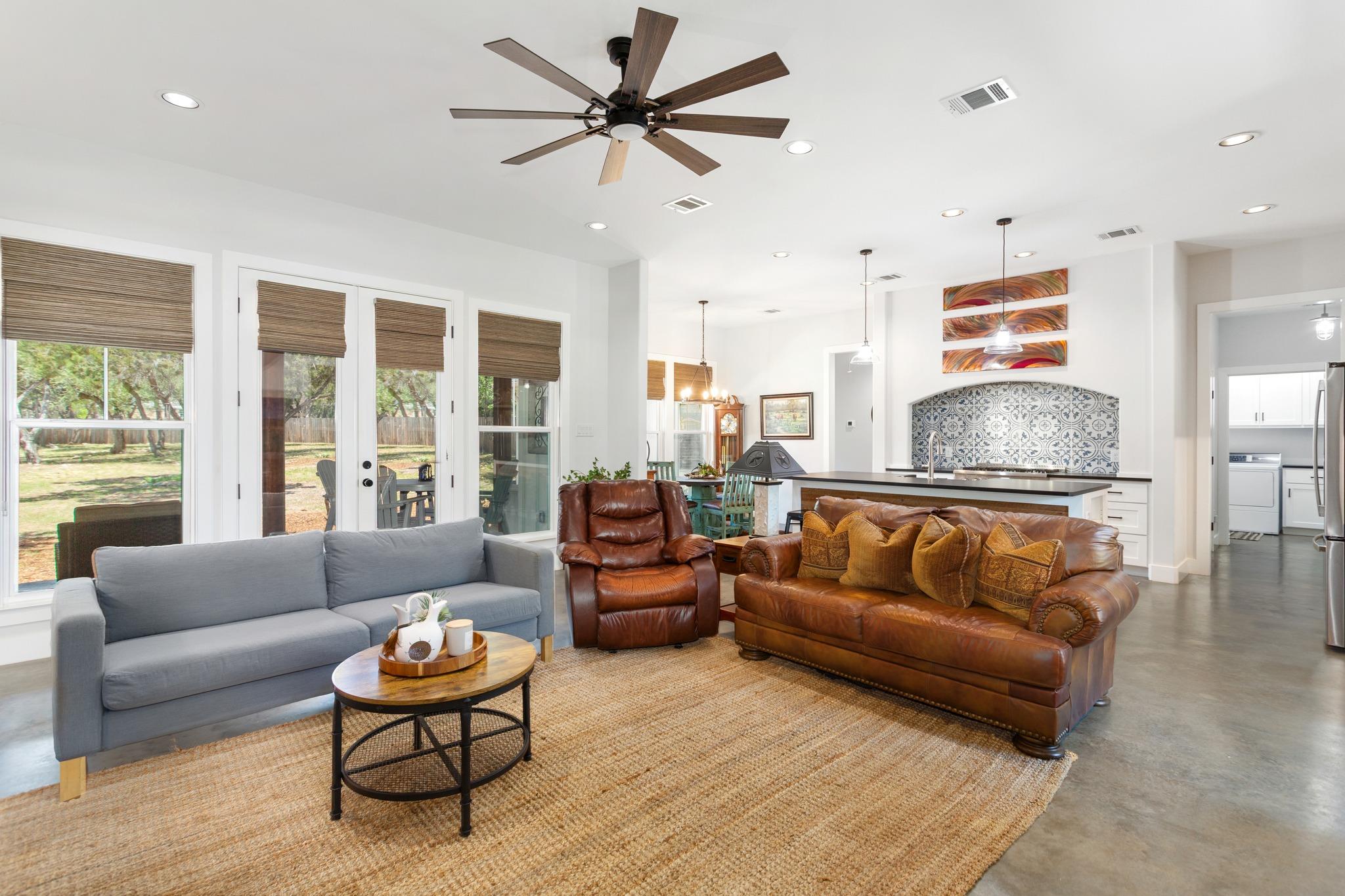 2 Senisa LN, Wimberley, TX 78676 photo 3