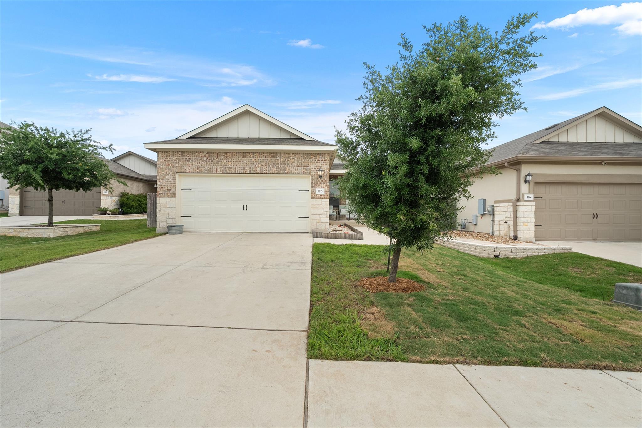 120 Tucana ST, Georgetown, TX 78628 photo 4