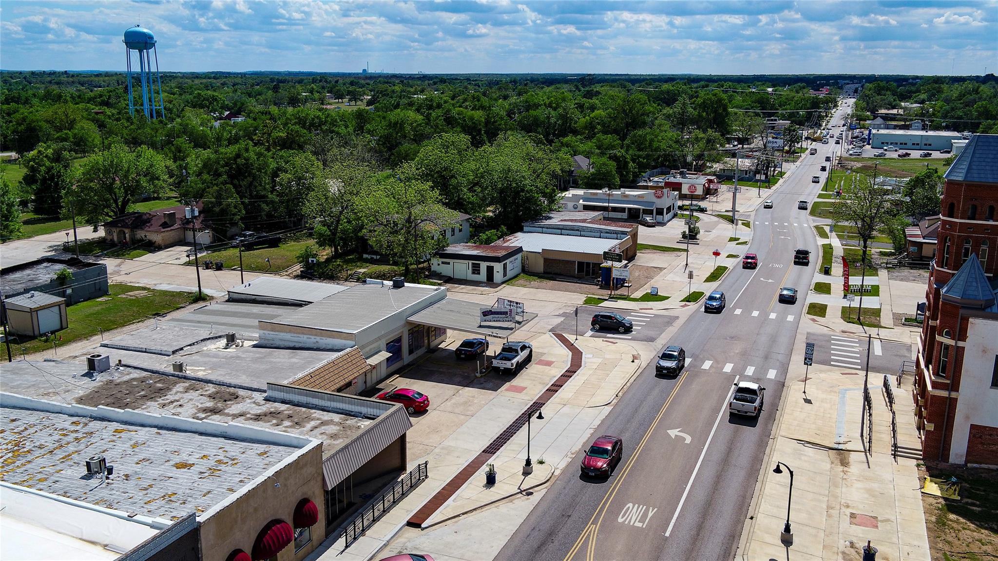 139 Cameron Ave, Rockdale, TX 76567 photo 5
