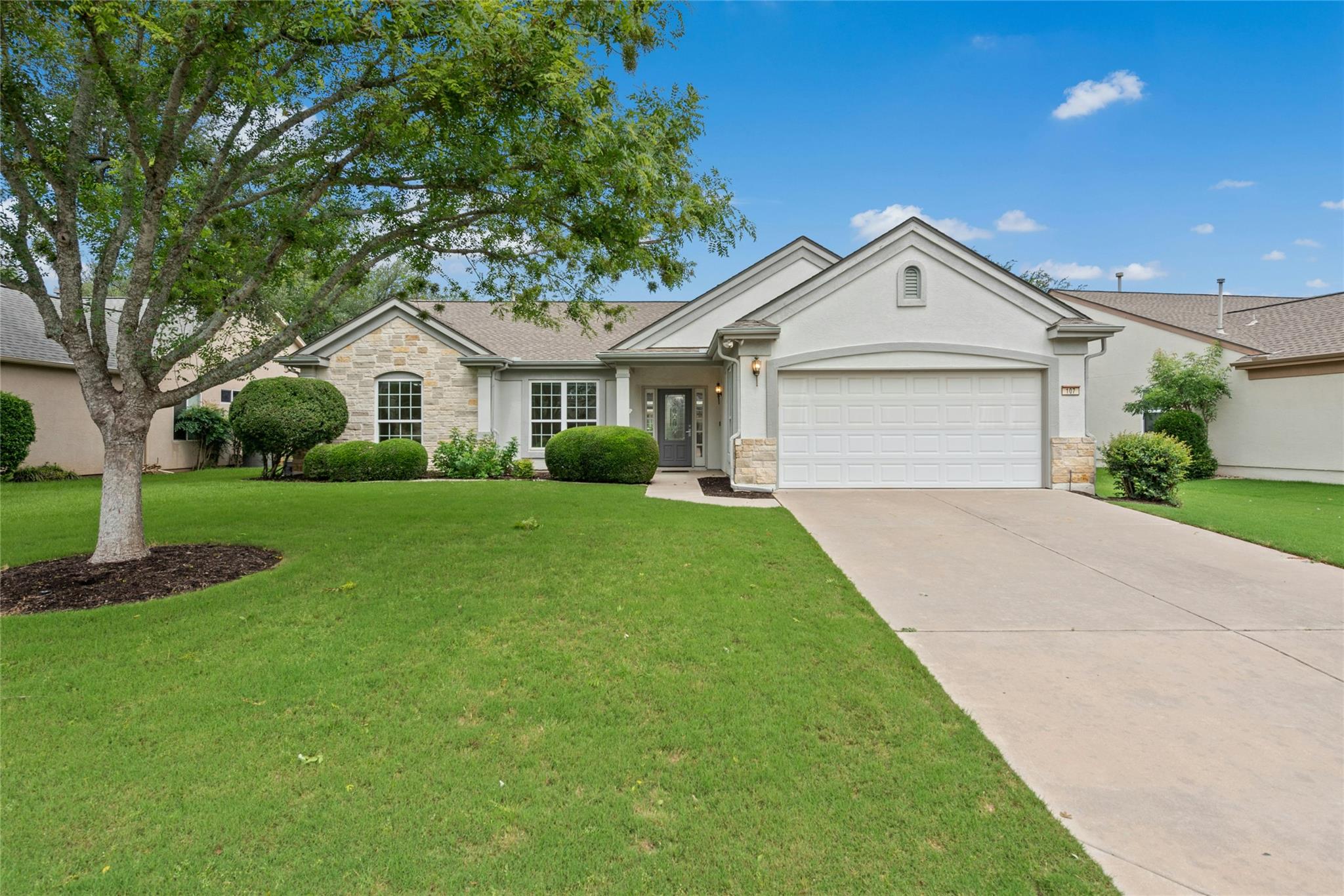 107 San Antonio RD, Georgetown, TX 78633 photo 2