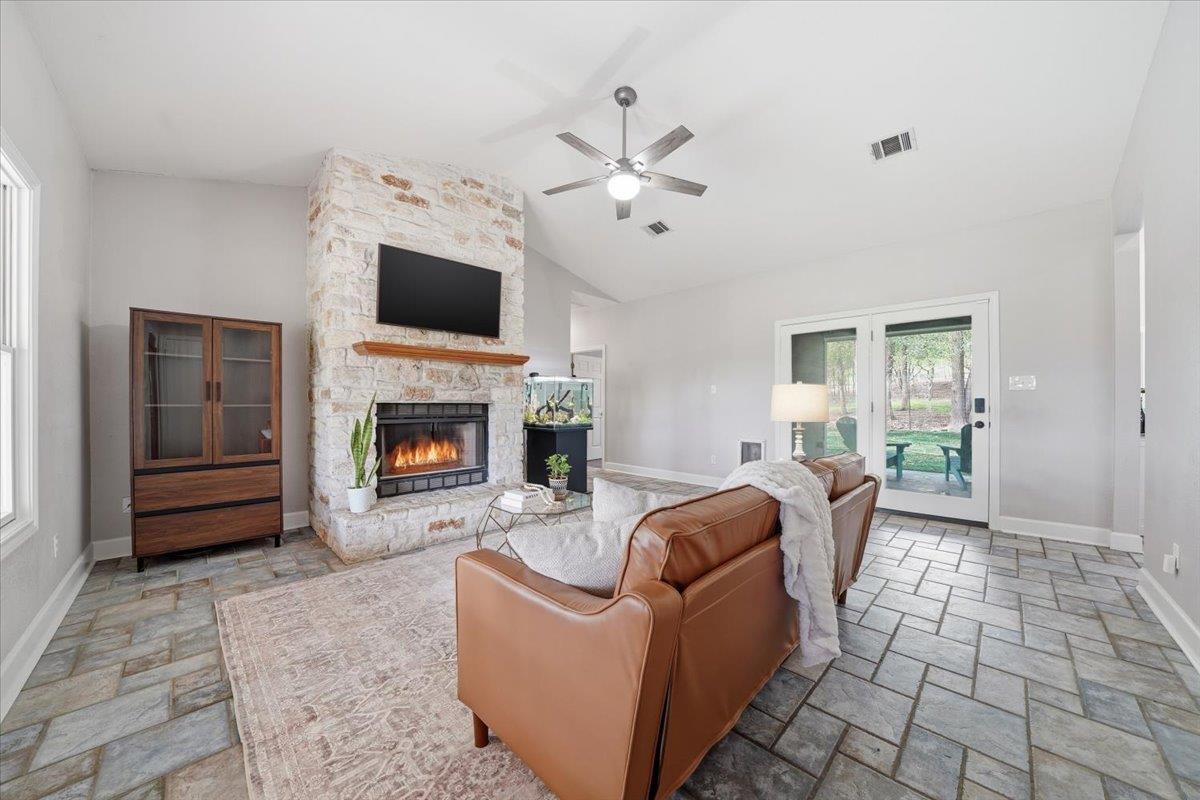 20326 Fm 969 #5, Webberville, TX 78653 photo 5