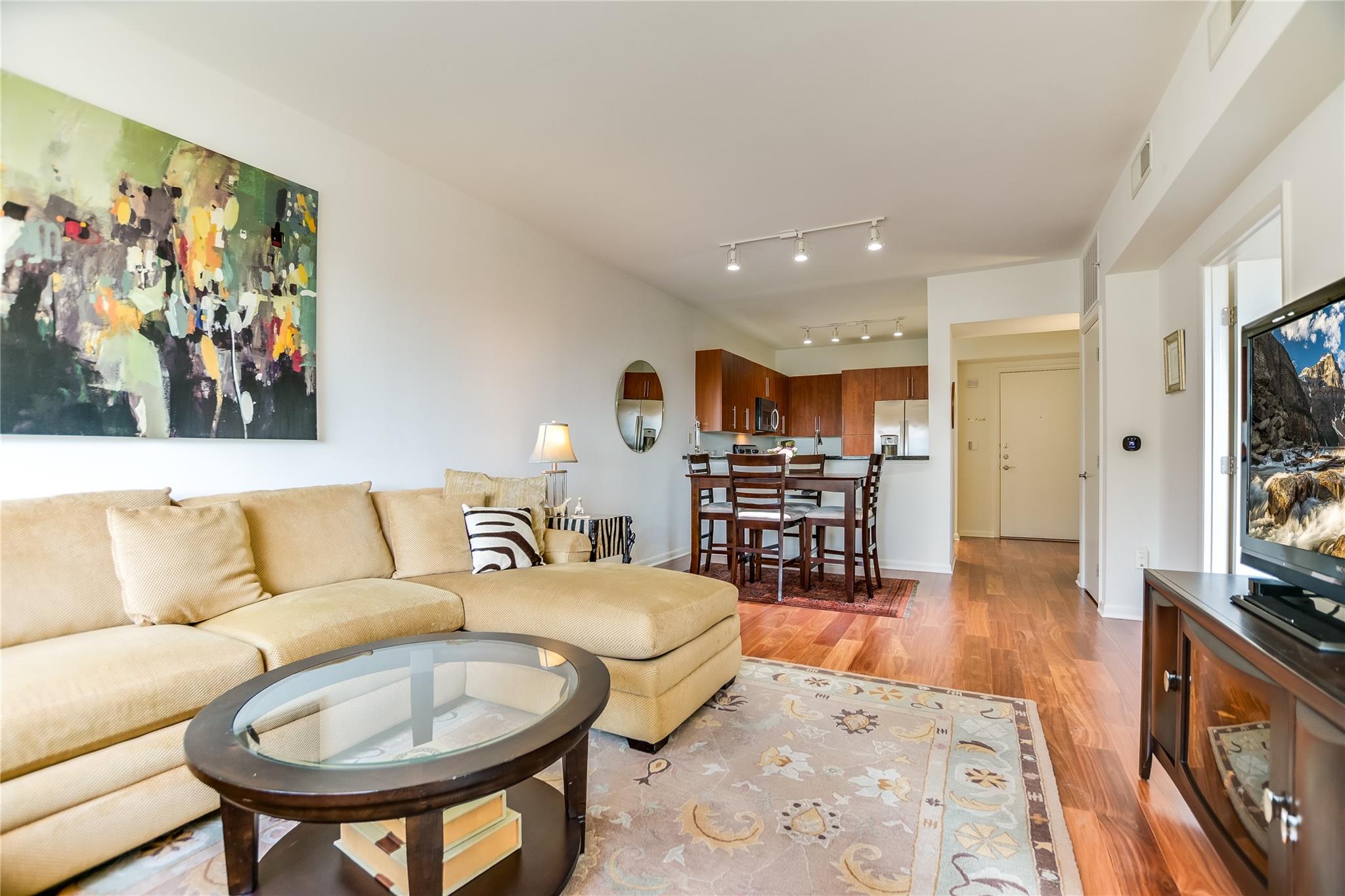 54 Rainey ST #811, Austin, TX 78701 photo 5