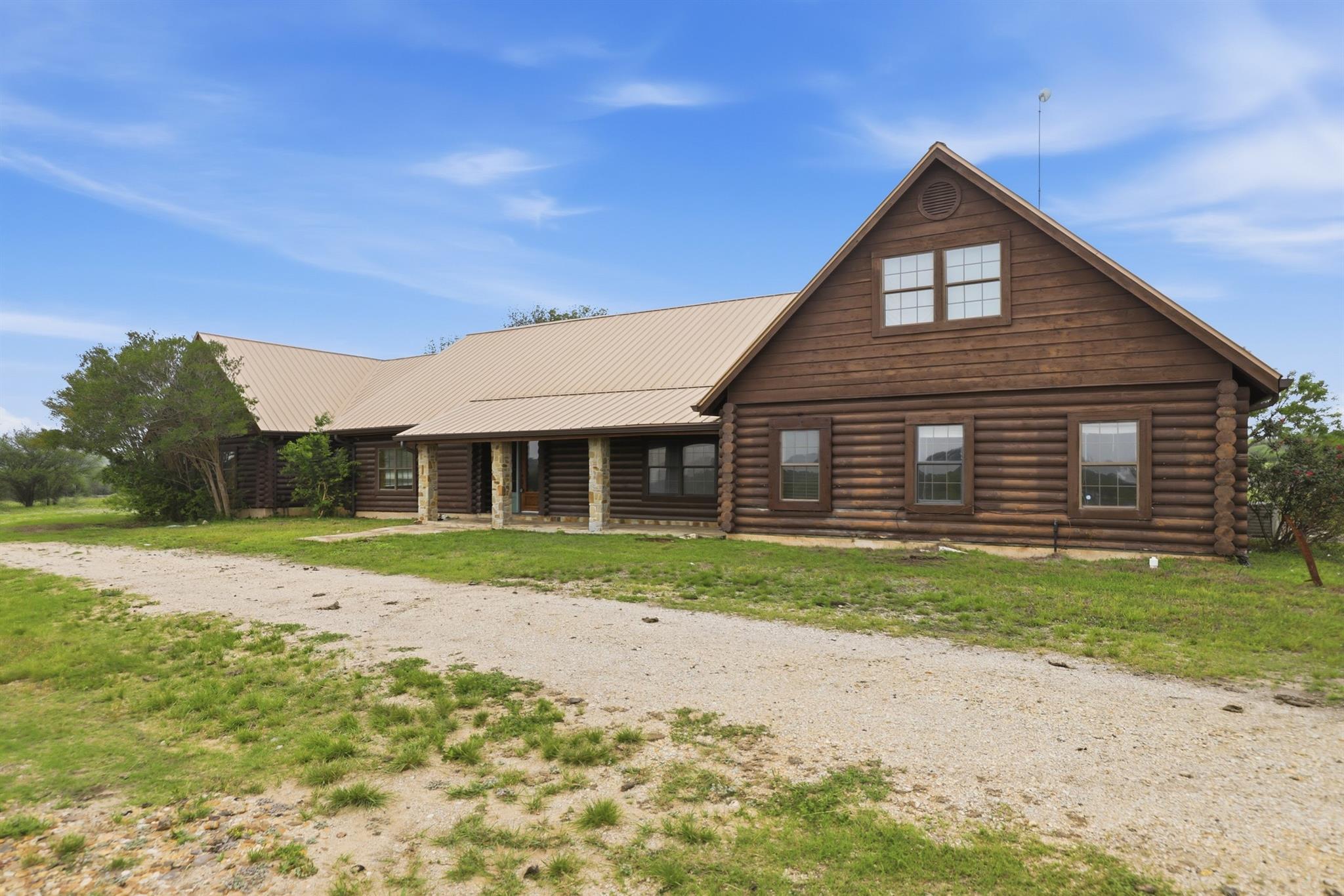 900 Union Wine RD, New Braunfels, TX 78130 photo 3