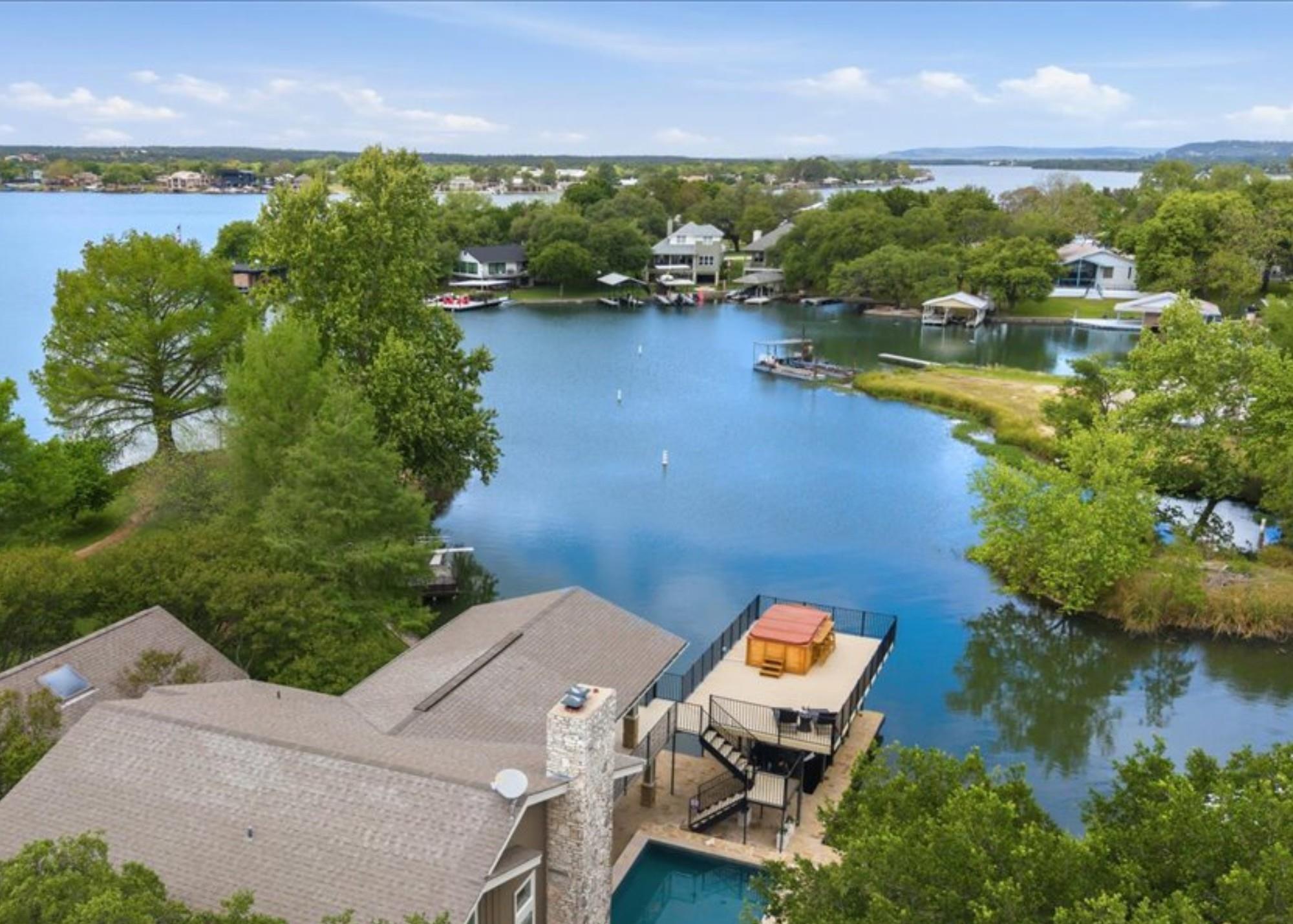 806 Misty Downs DR, Granite Shoals, TX 78654 photo 3