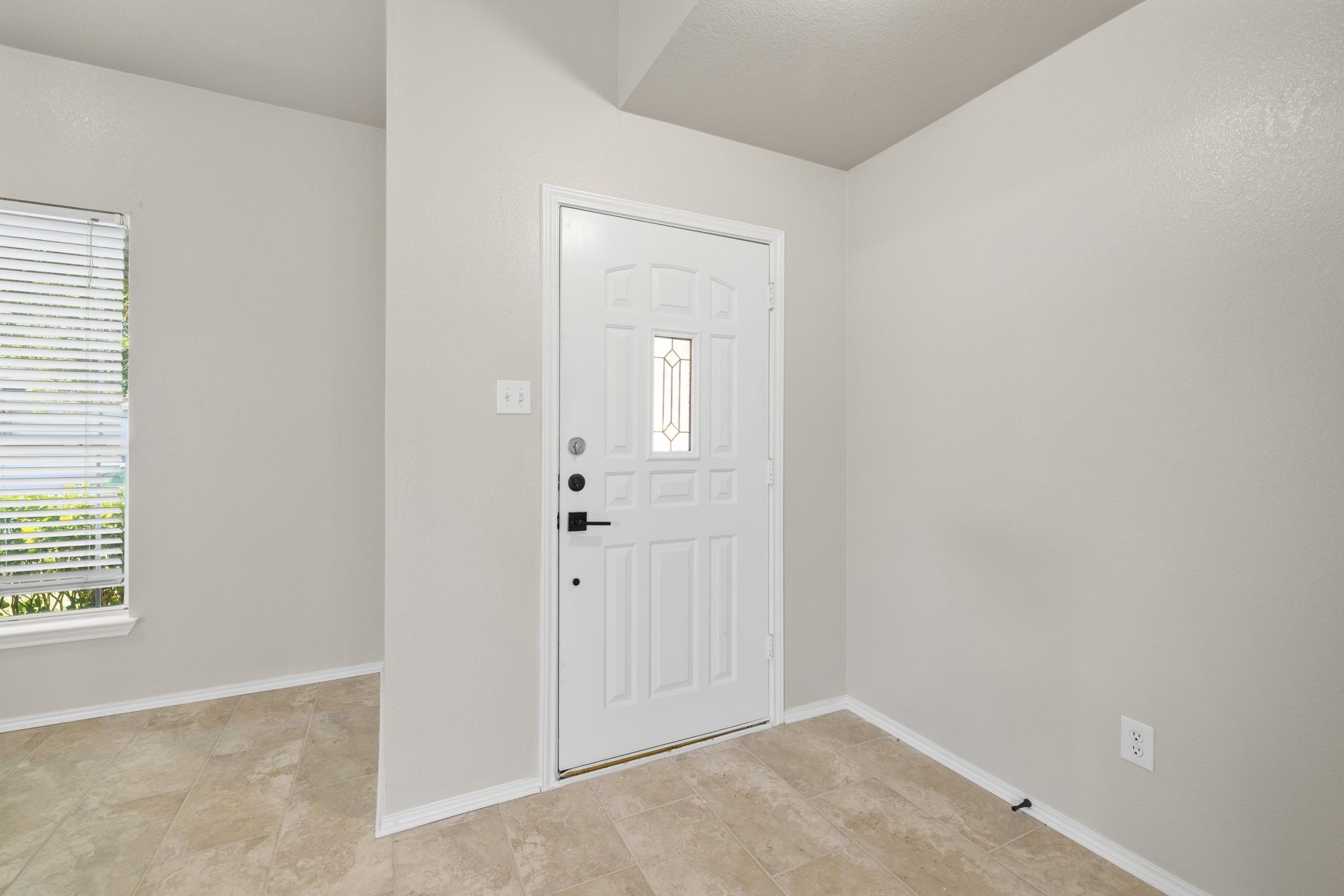 124 Steven ST, Hutto, TX 78634 photo 5