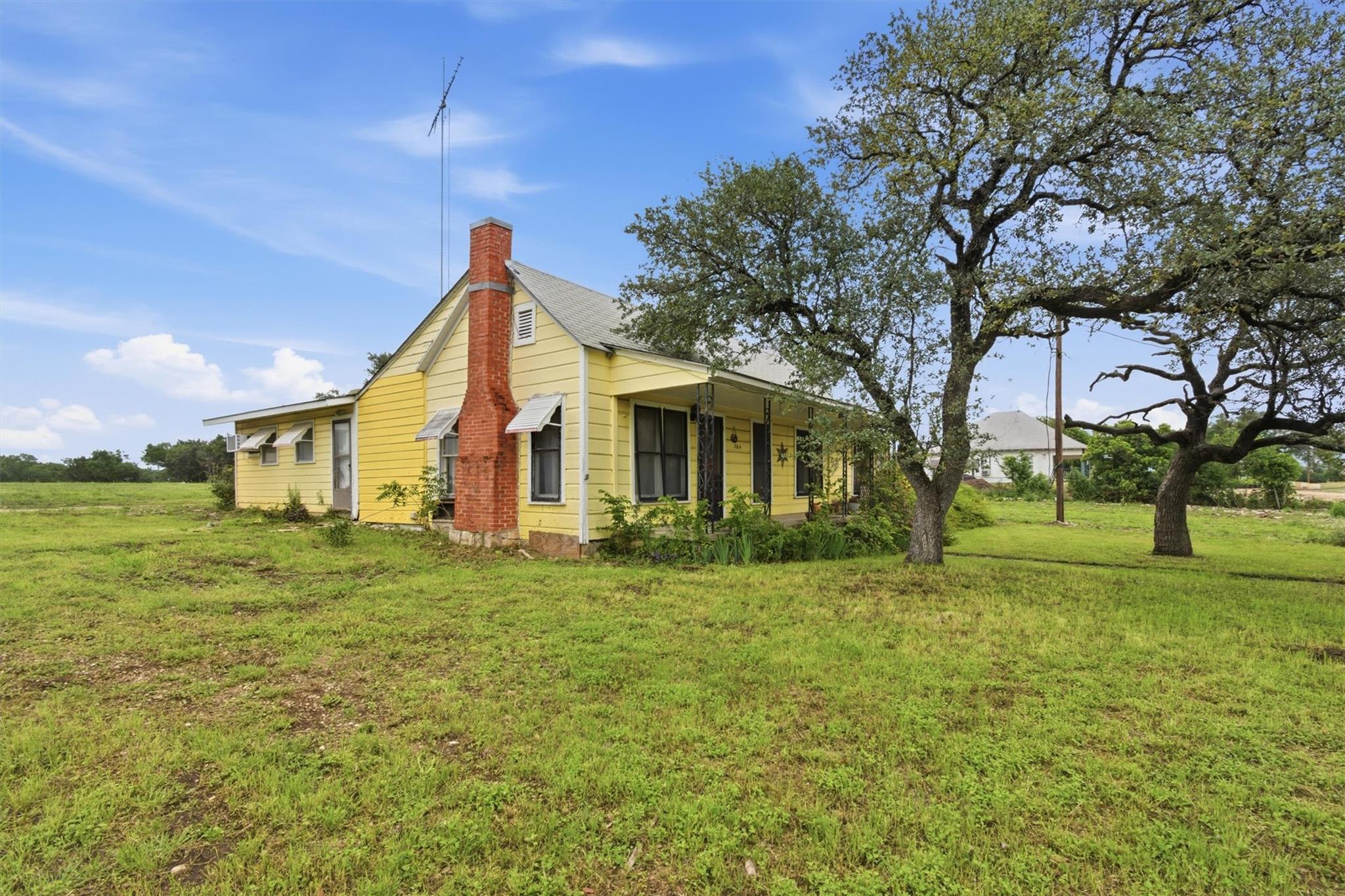 704 Fm 2657, Briggs, TX 78608 photo 2