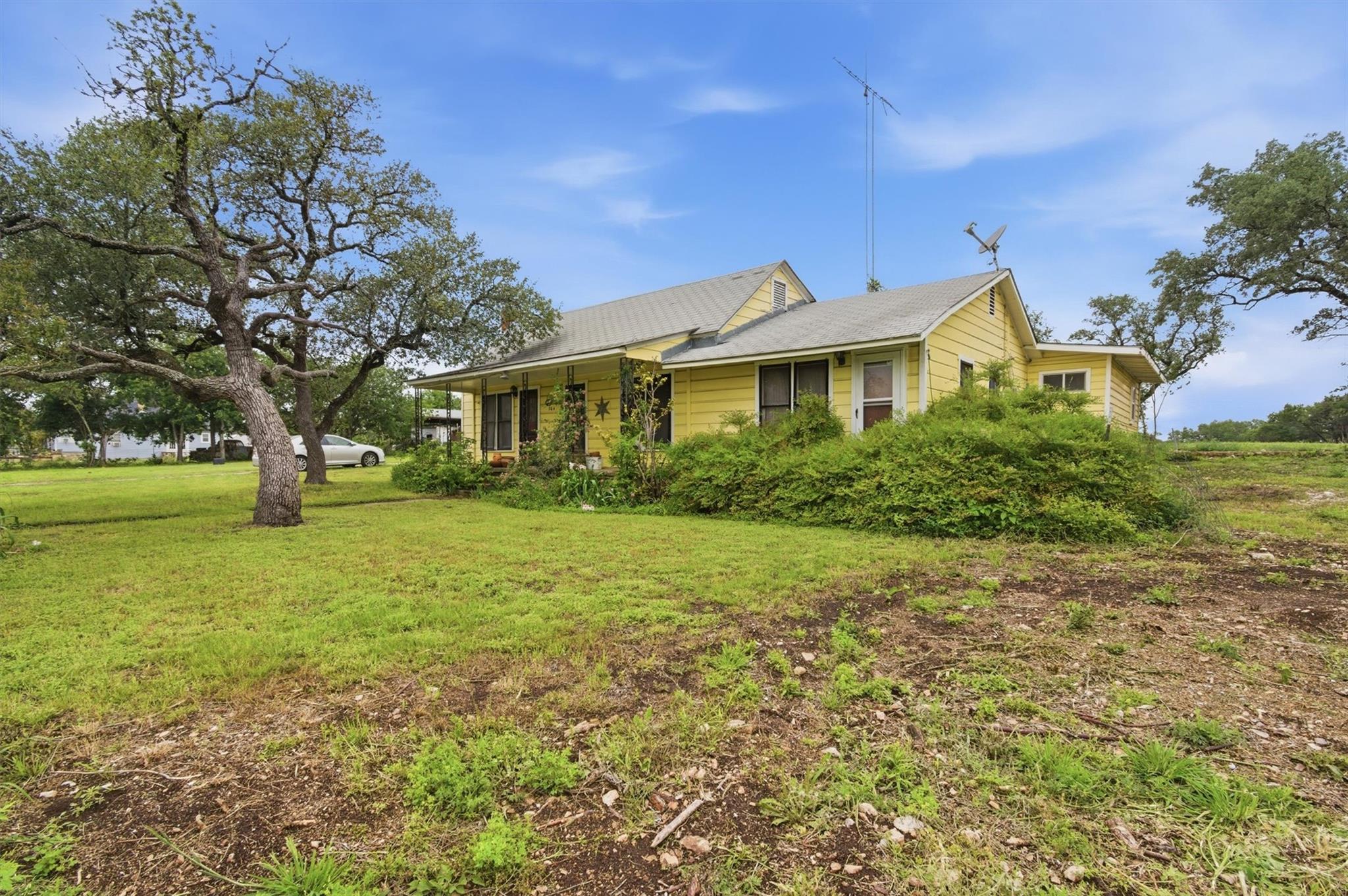 704 Fm 2657, Briggs, TX 78608 photo 4