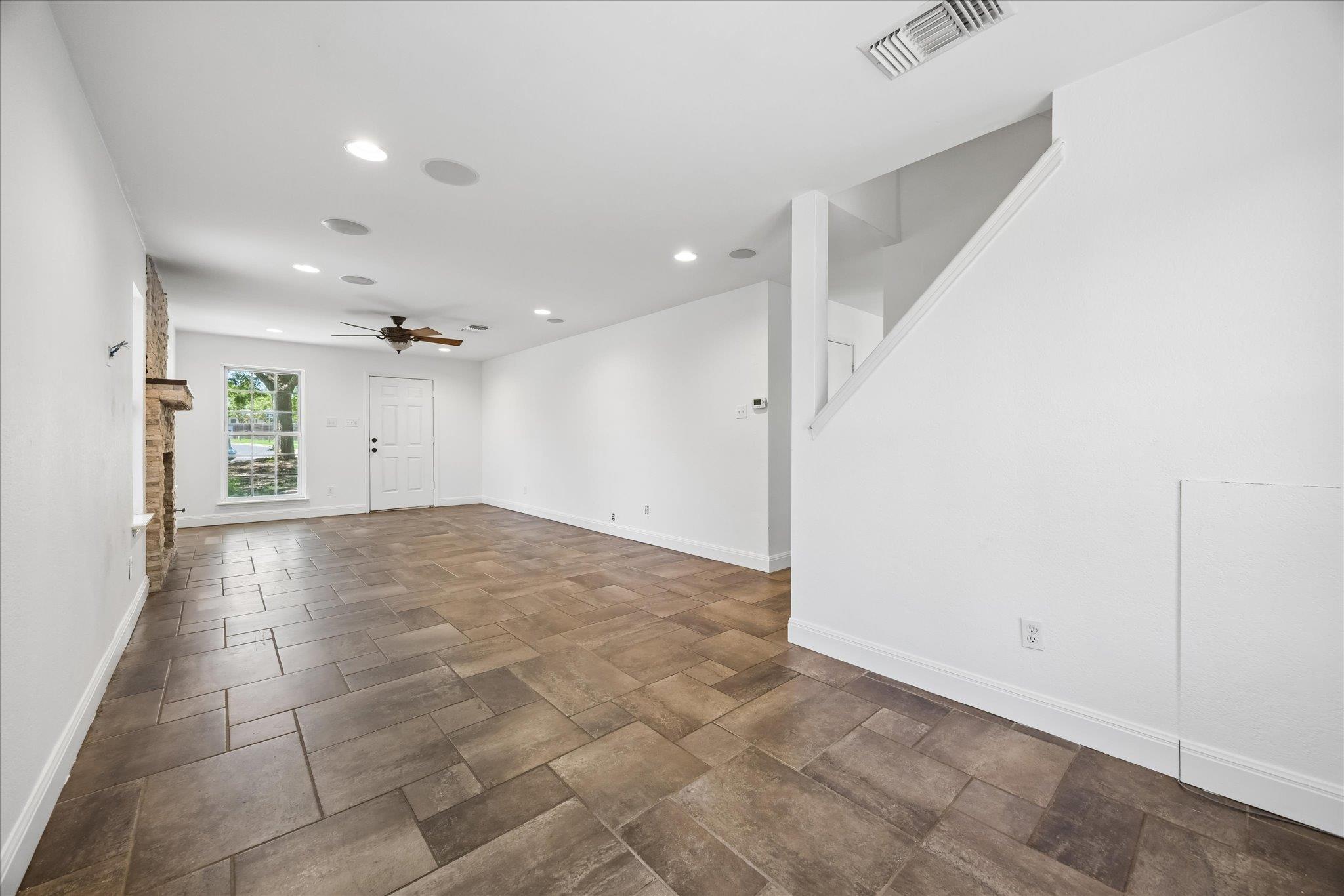 8509 Copano DR, Austin, TX 78749 photo 5