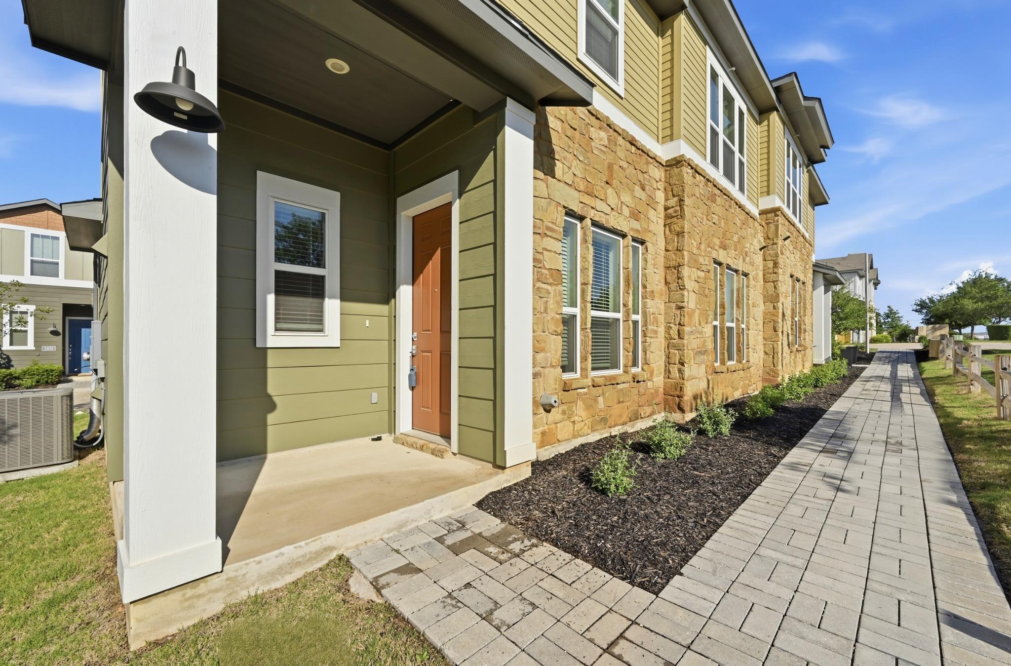 1020 Vista View DR #502, Georgetown, TX 78626 photo 2