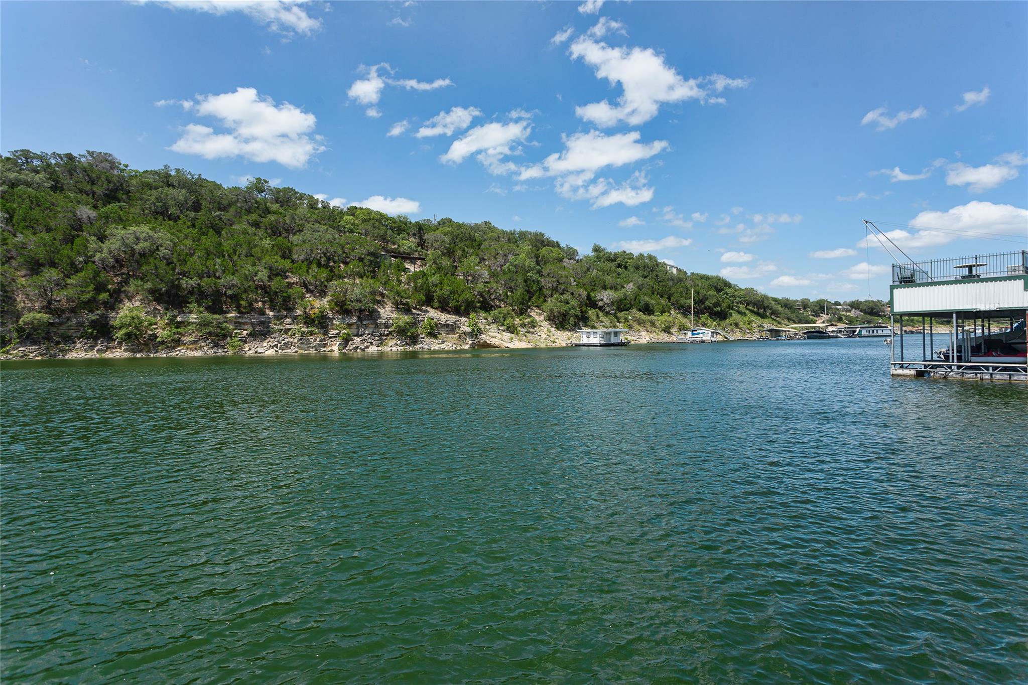 3721 Firemans TRL, Lago Vista, TX 78645 photo 4