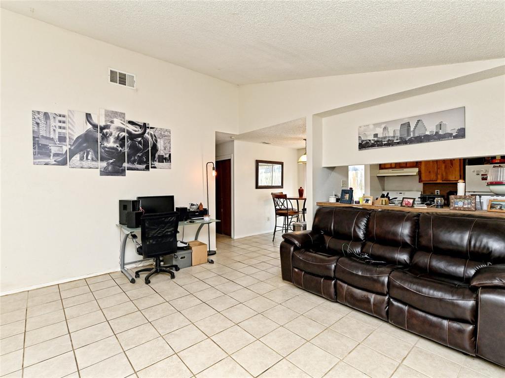 12002 Arrowwood DR, Austin, TX 78727 photo 5
