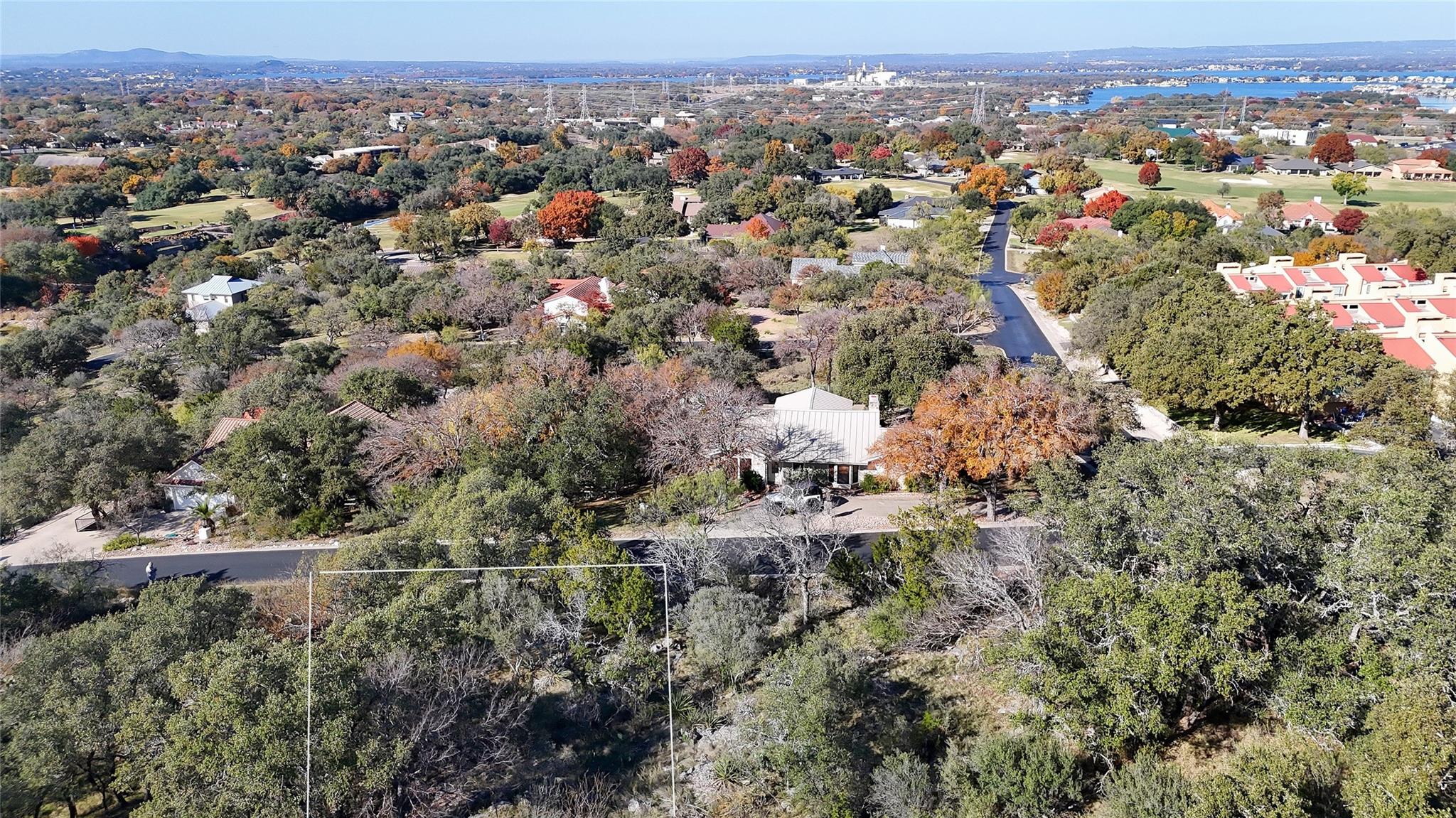 505 Saddle Horn, Horseshoe Bay, TX 78657 photo 2