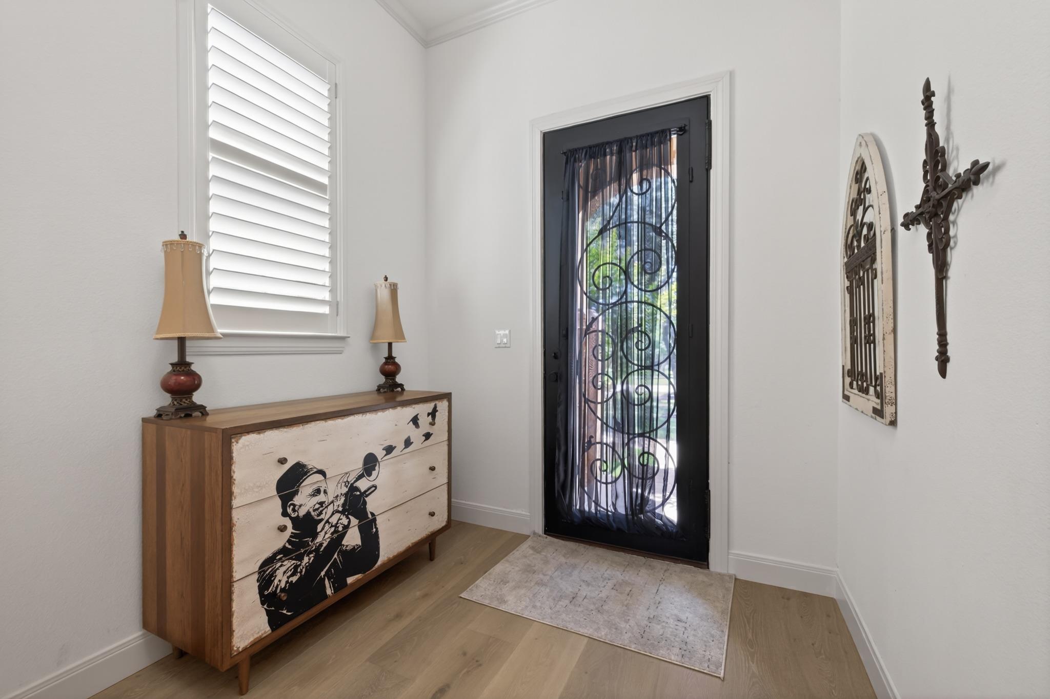 163 Estrella XING, Georgetown, TX 78628 photo 4