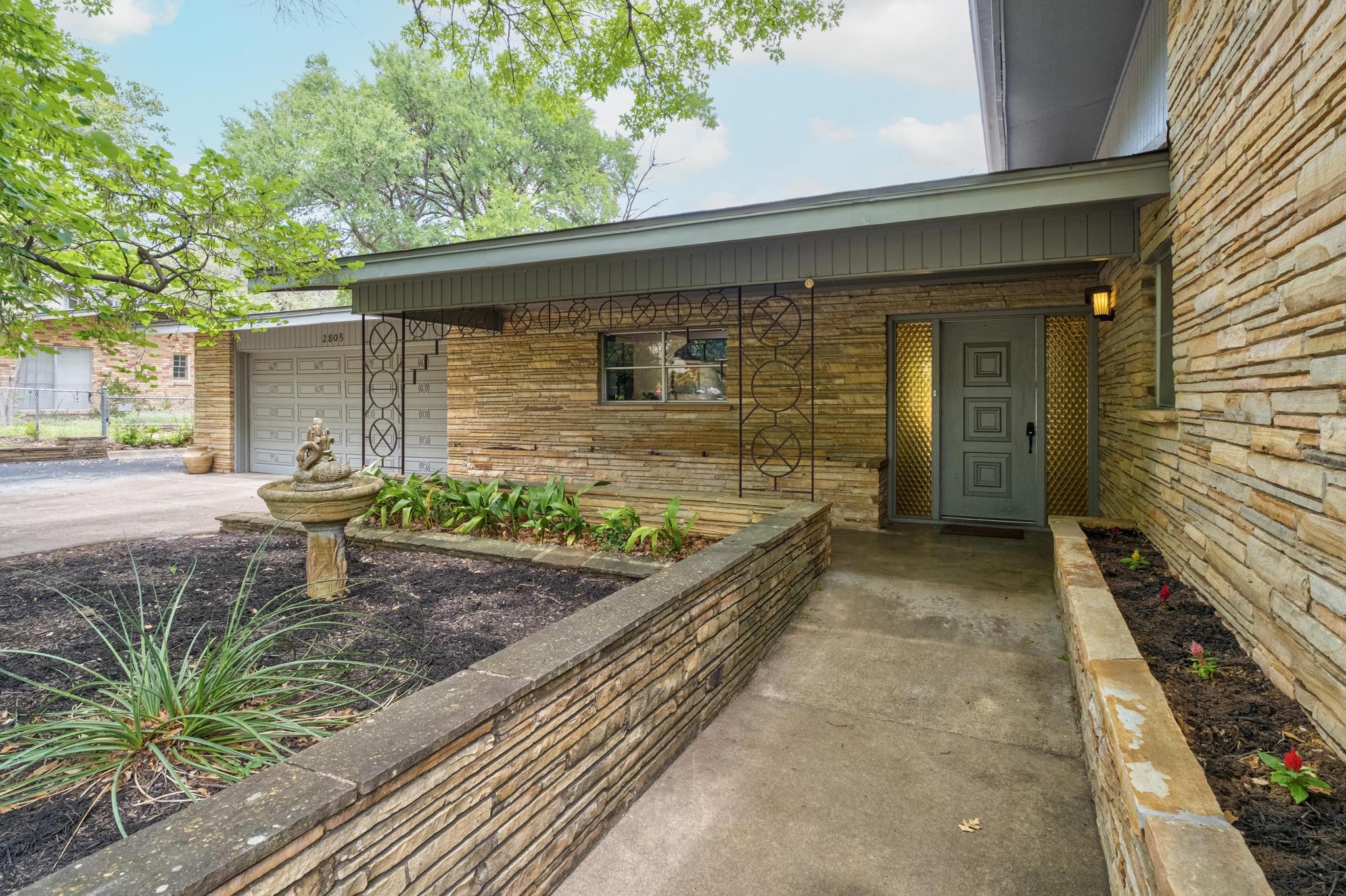 2805 Hatley DR, Austin, TX 78746 photo 5