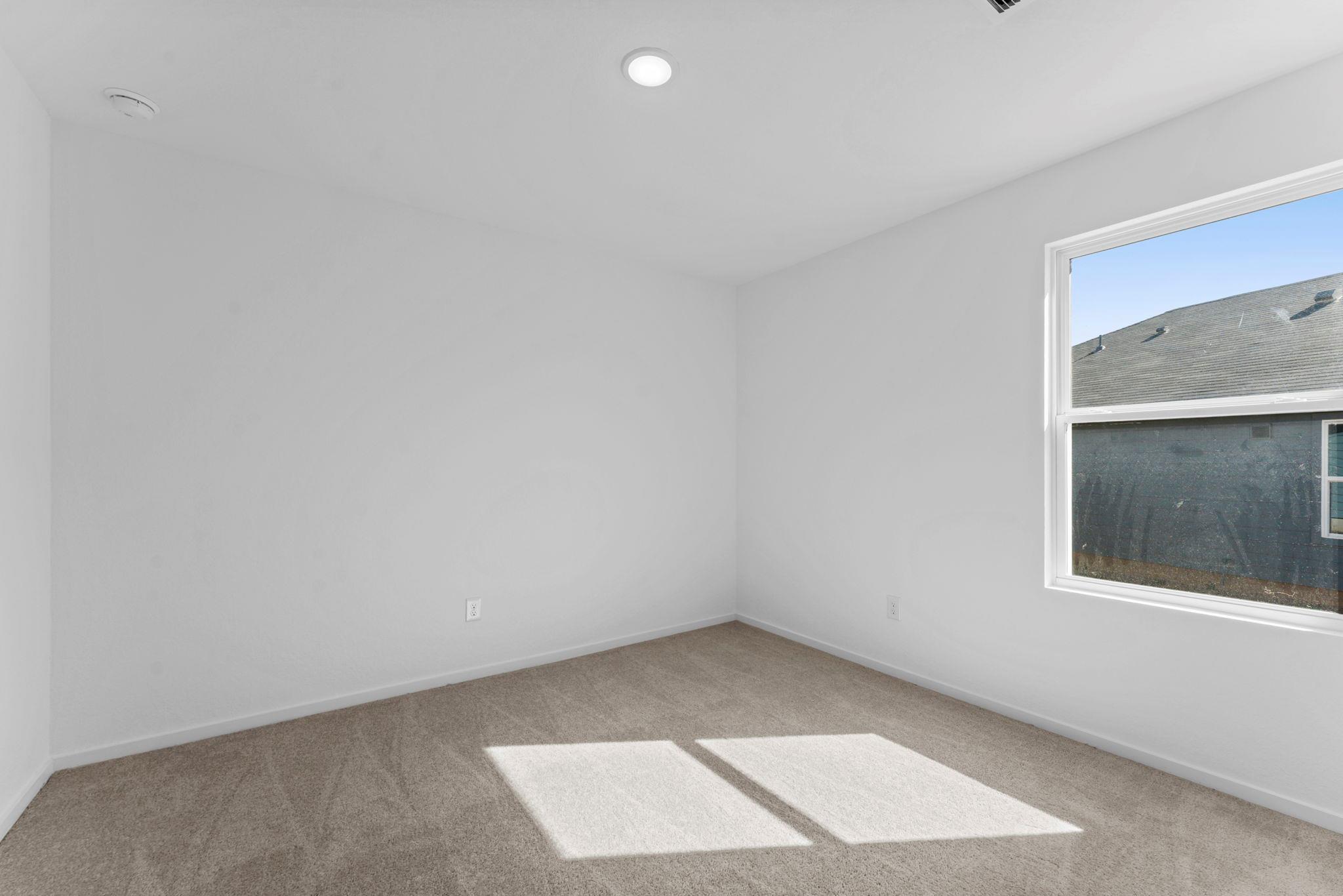 114 Ellendale PL, Fredericksburg, TX 78624 photo 3