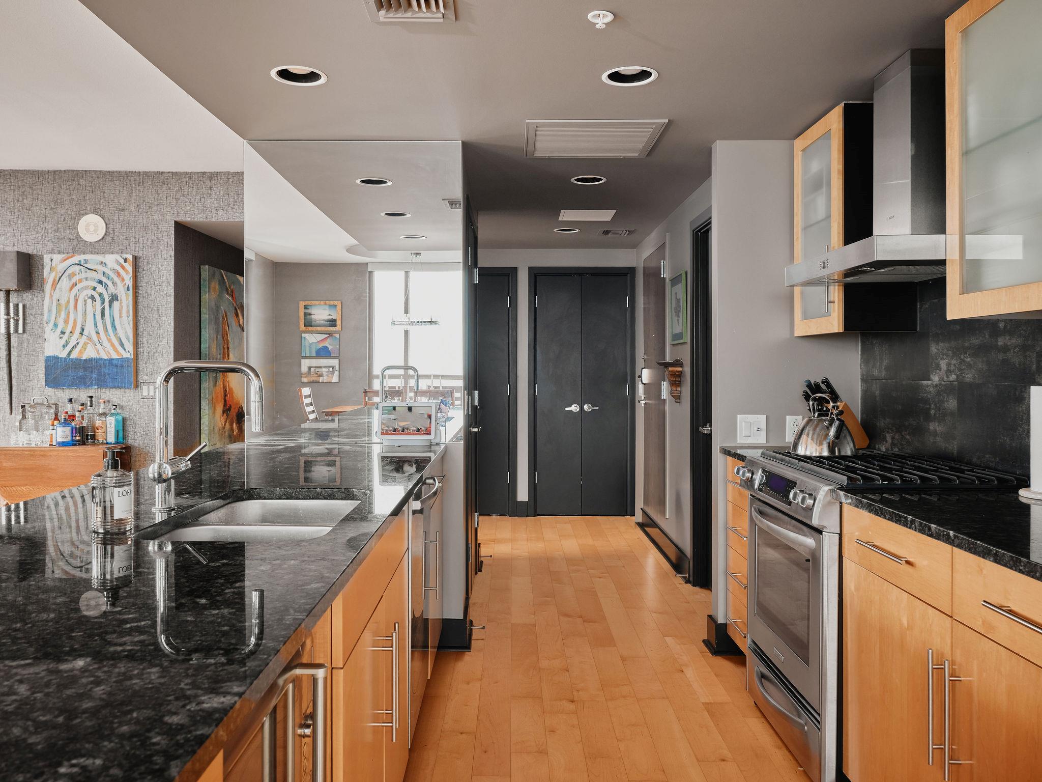 300 Bowie ST #4101, Austin, TX 78703 photo 5