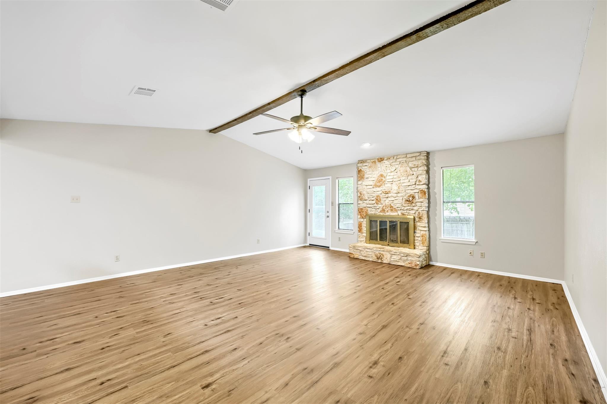 8601 Danville DR, Austin, TX 78753 photo 5