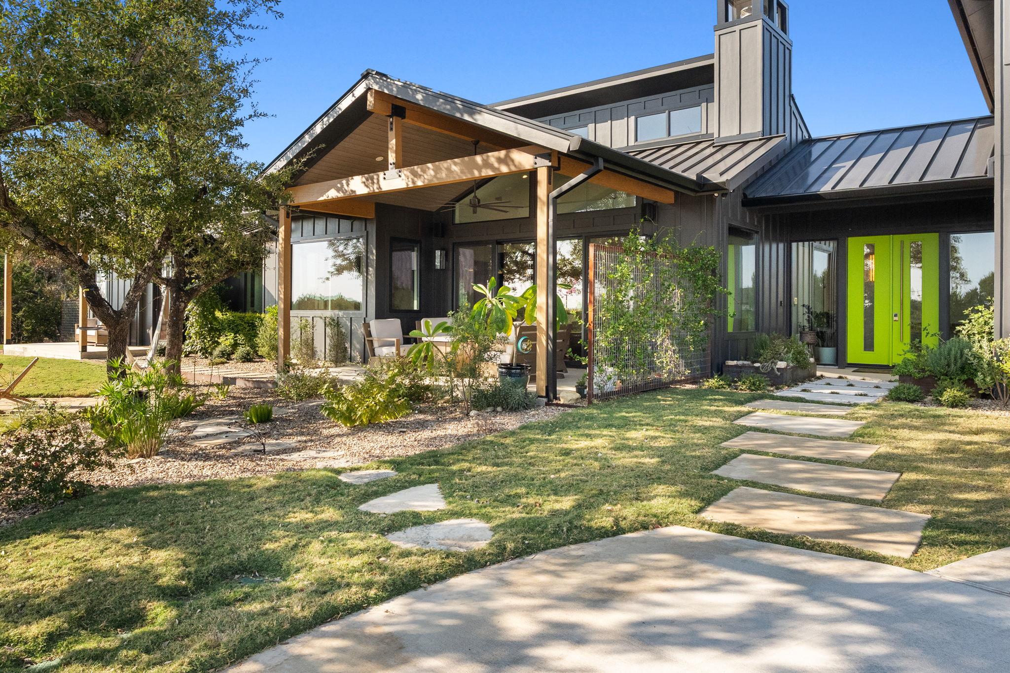 503 Happy TRL, Dripping Springs, TX 78620 photo 4