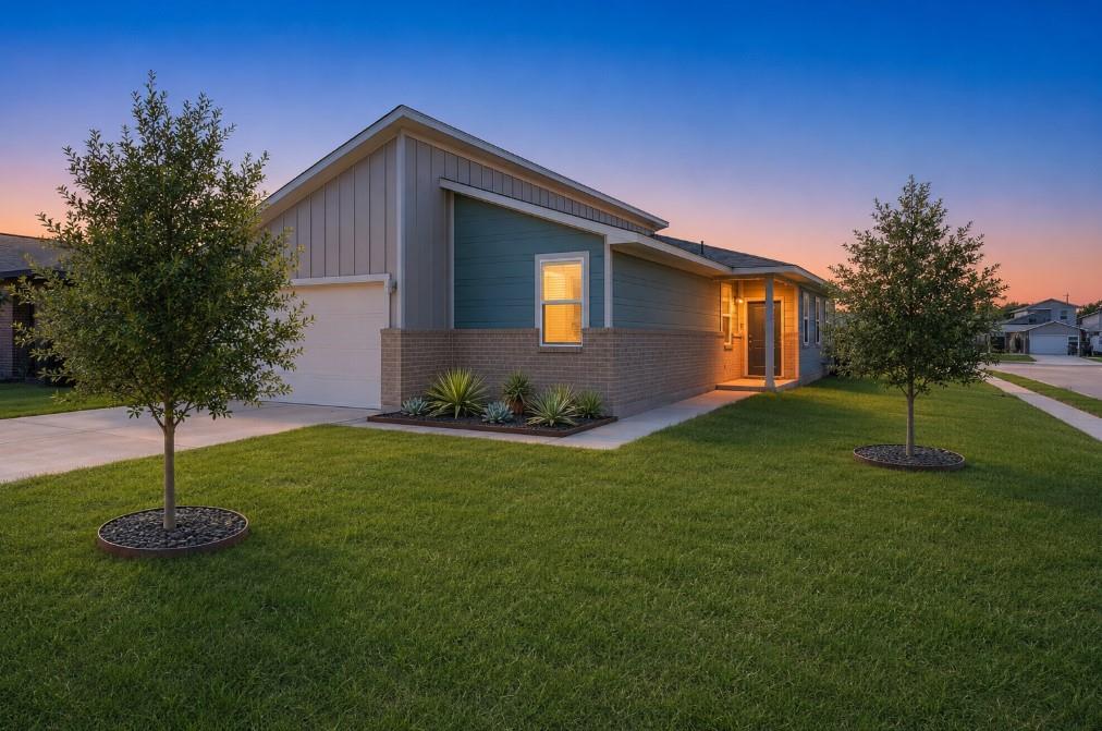 100 Centuryplant RD, Leander, TX 78641 photo 2