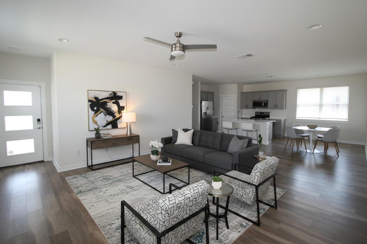 100 Centuryplant RD, Leander, TX 78641 photo 4