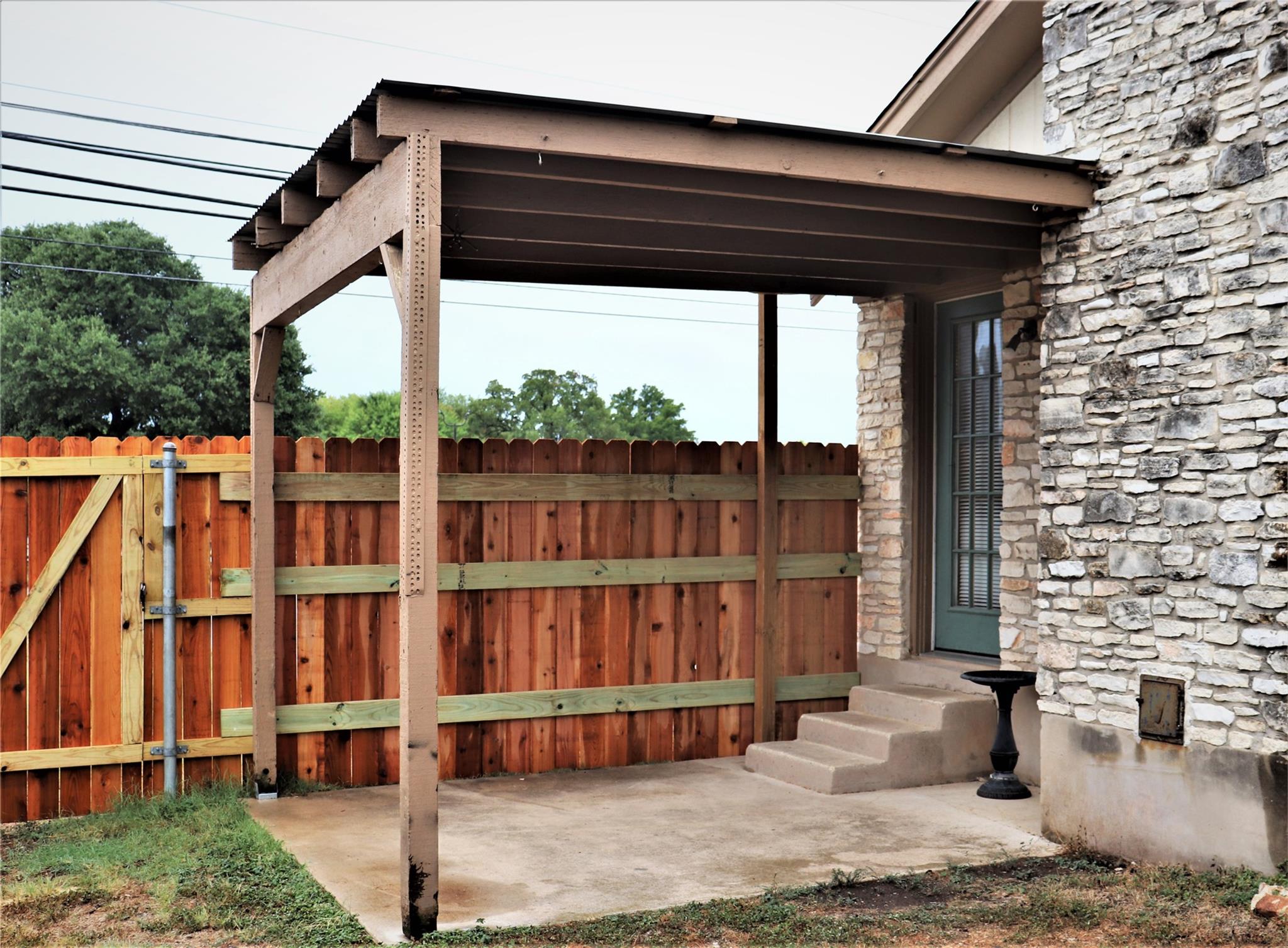 1202 Leander RD #A & B, Georgetown, TX 78628 photo 2