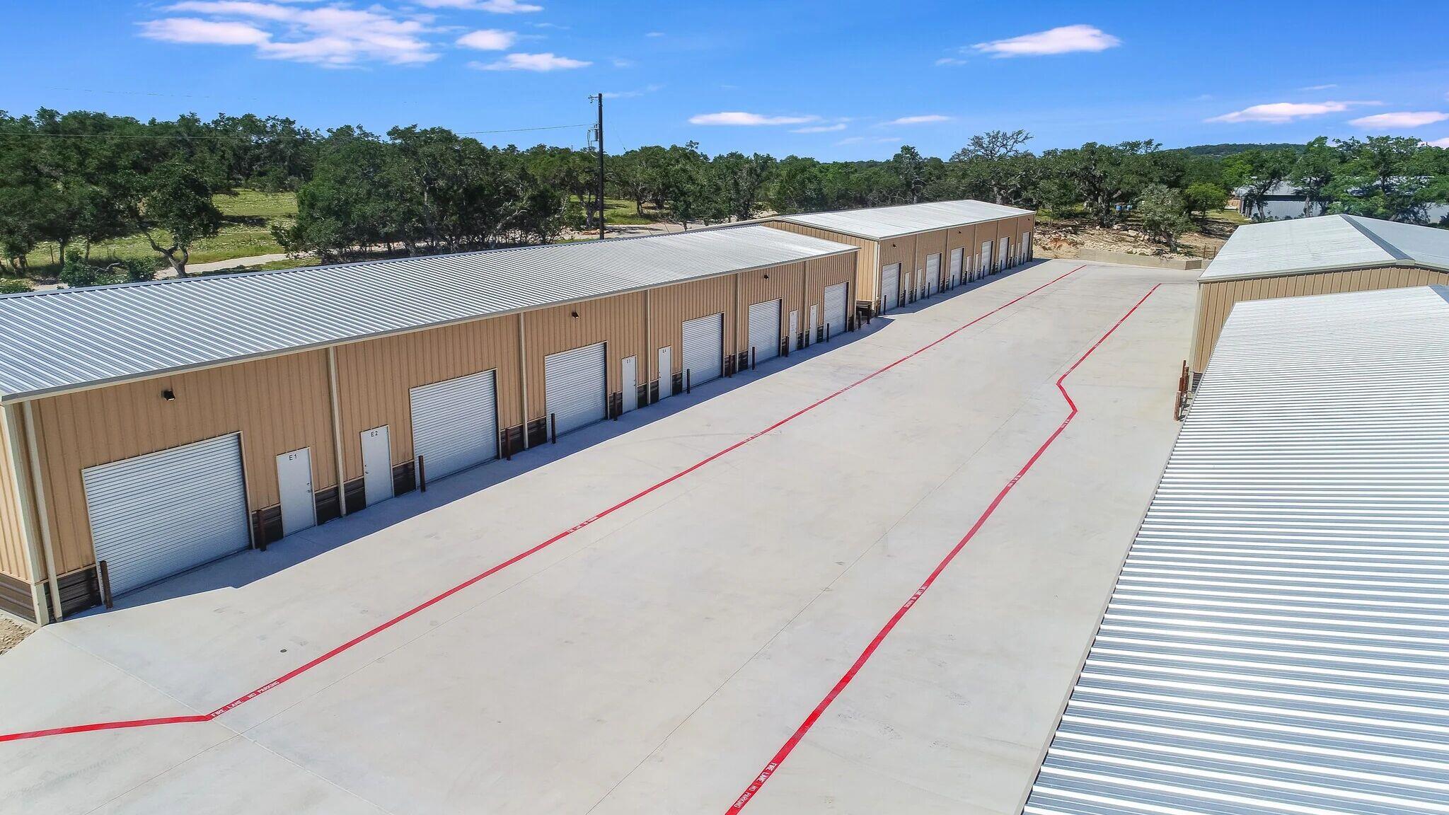 38 Rust LN #B3-B4-B5, Boerne, TX 78006 photo 3