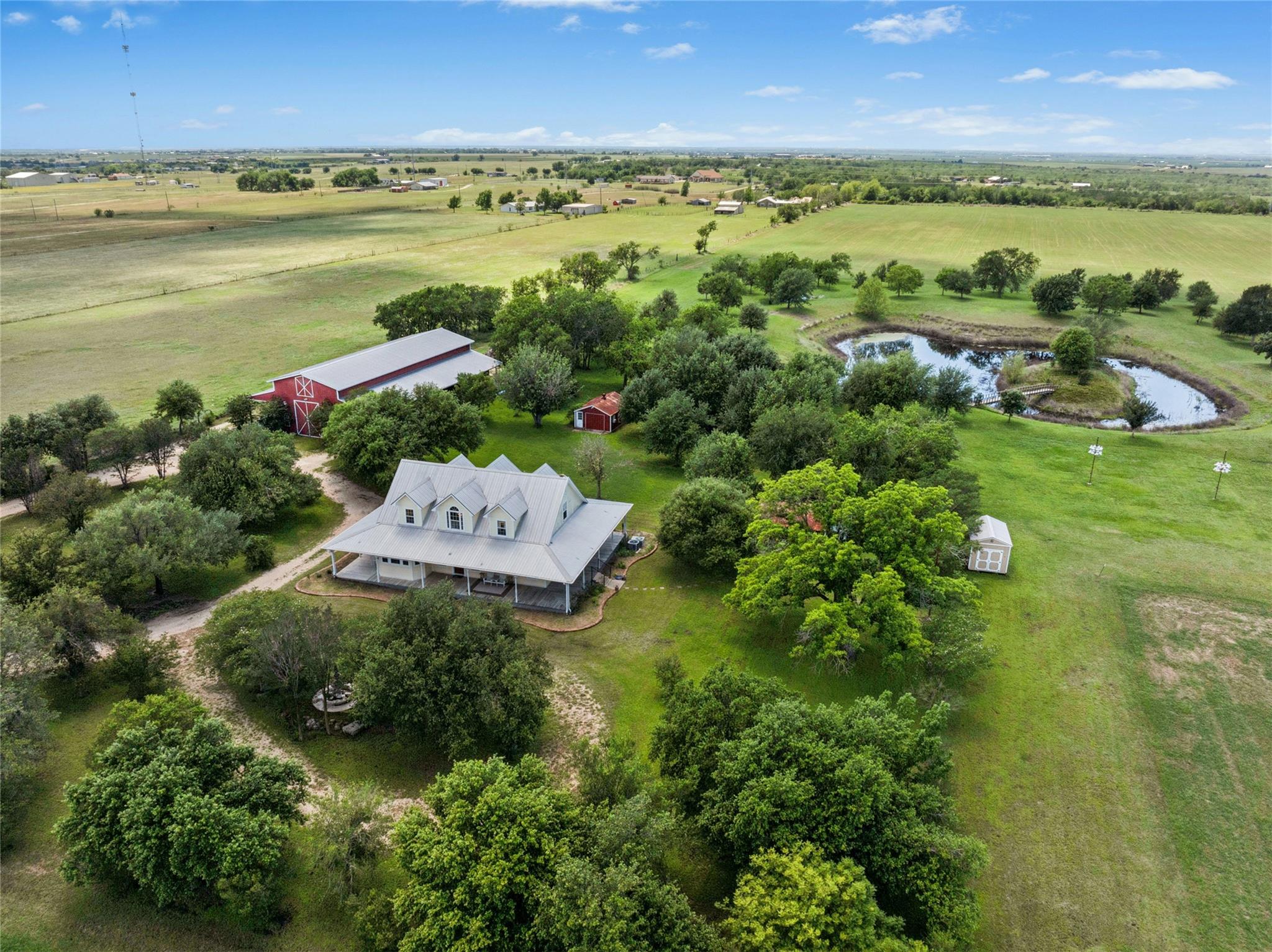 1610 County Road 463, Elgin, TX 78621 photo 2