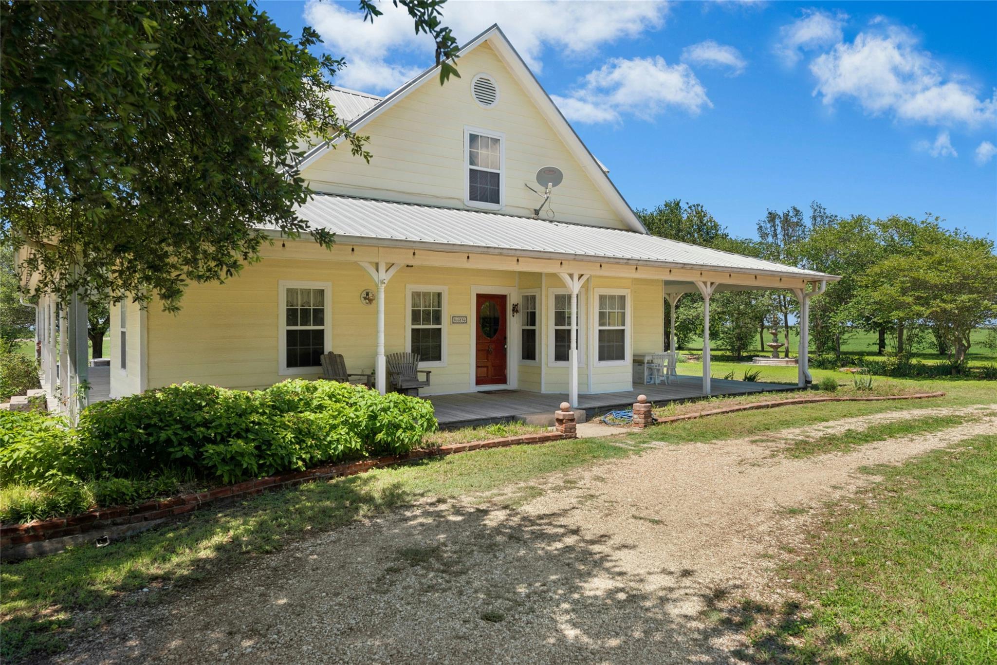 1610 County Road 463, Elgin, TX 78621 photo 4
