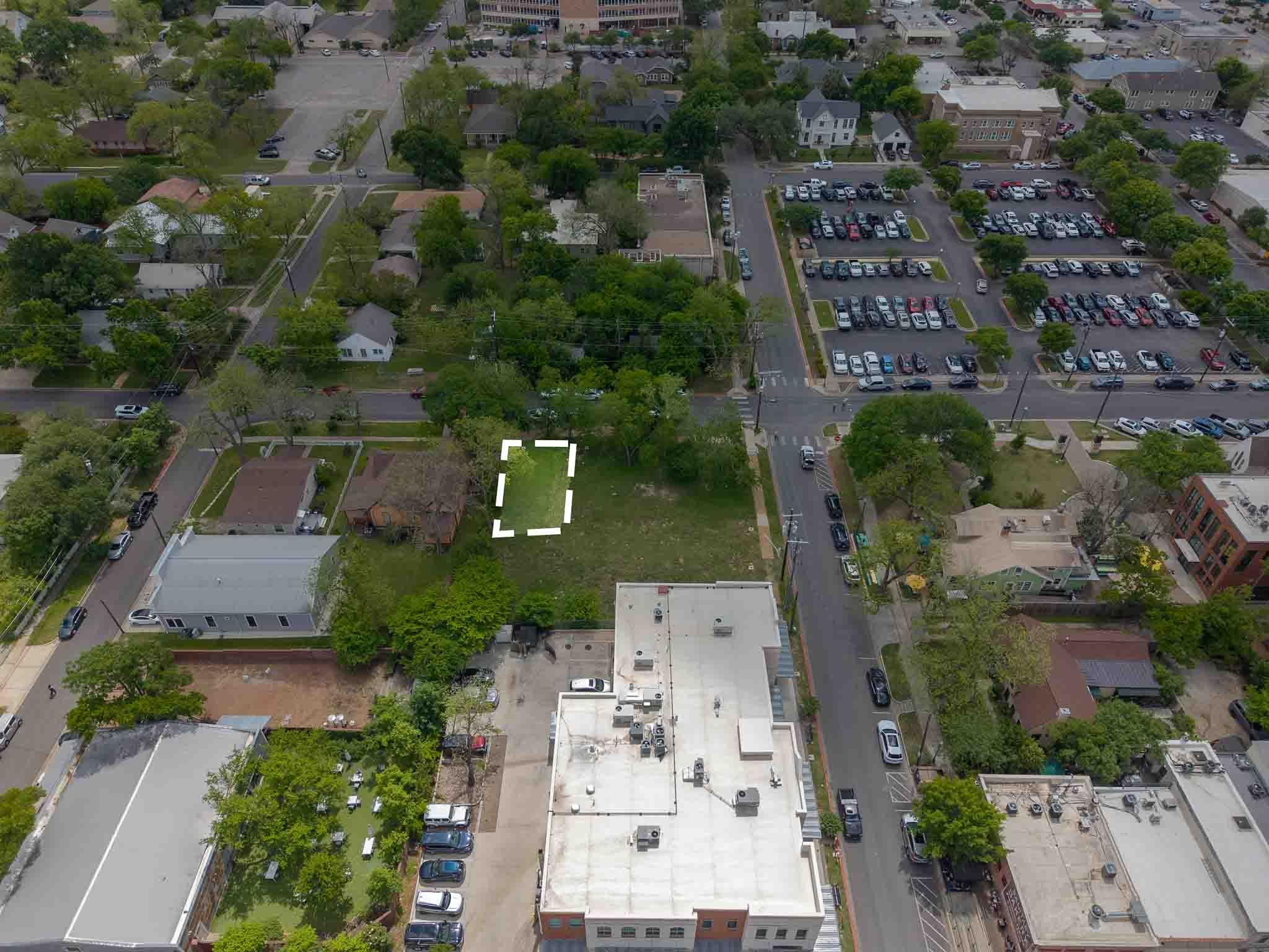 205 E. 9th ST, Georgetown, TX 78626 photo 4