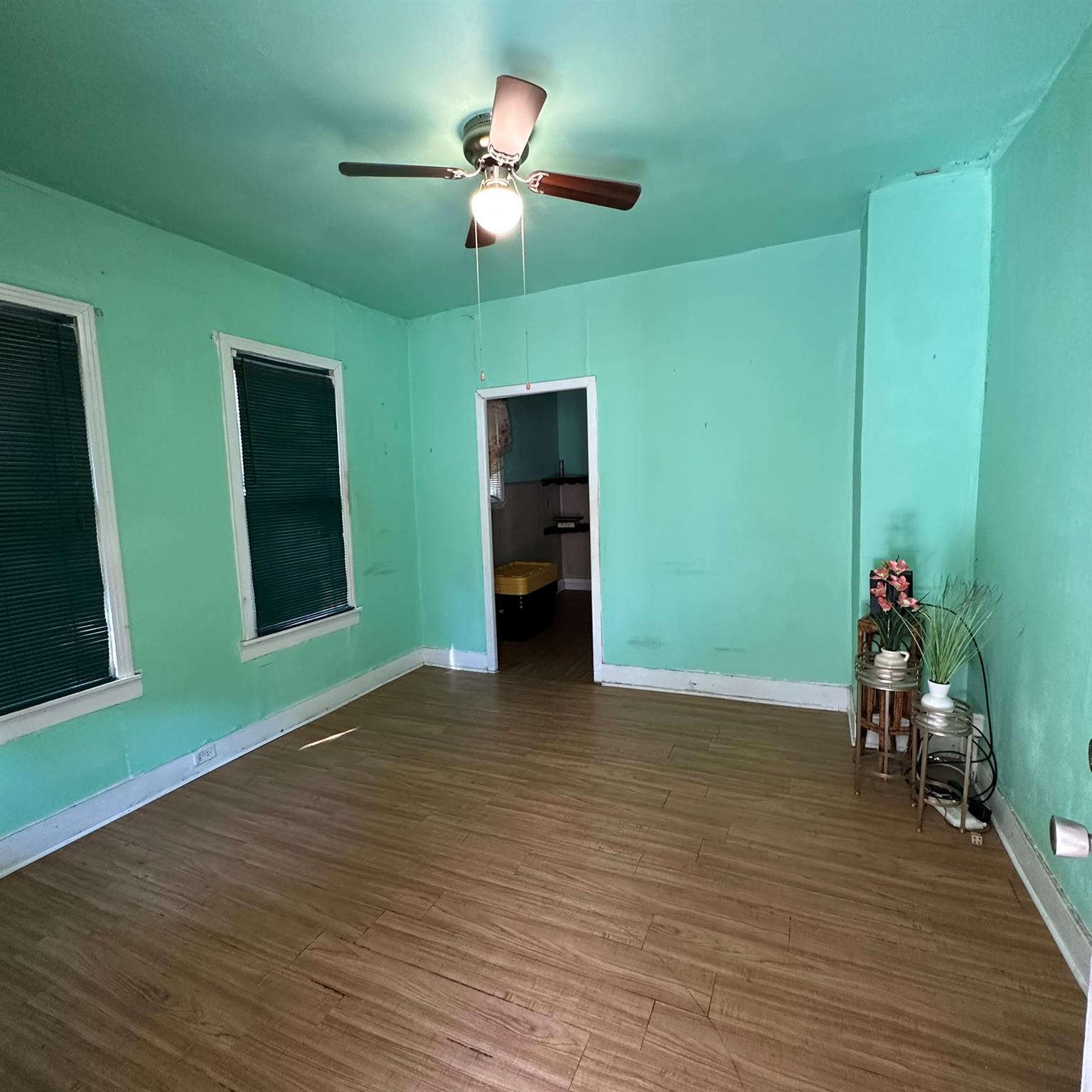 1912 Holly ST, Austin, TX 78702 photo 3