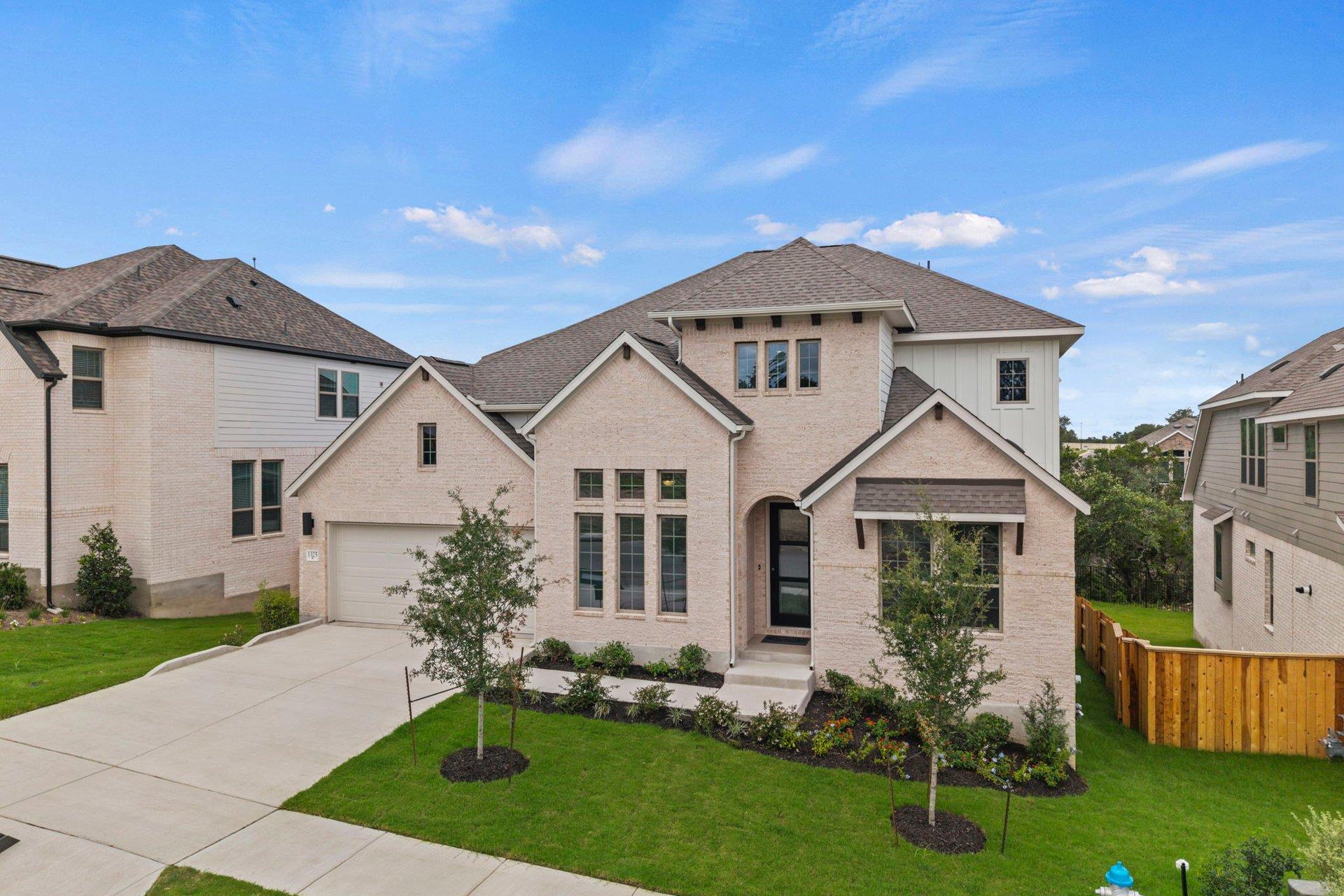 1325 White Daisy LN, Georgetown, TX 78628 photo 4