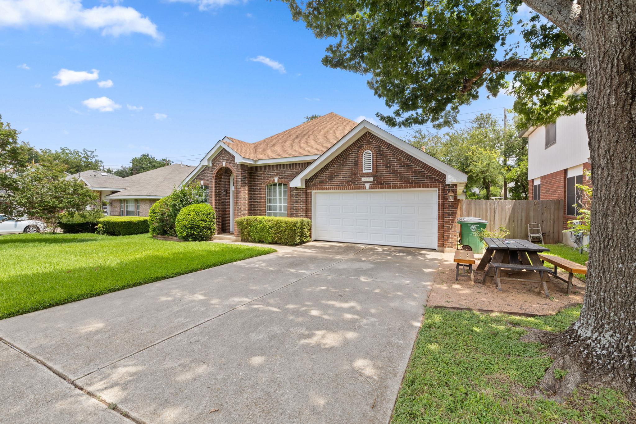 12901 Partridge Bend DR, Austin, TX 78729 photo 2