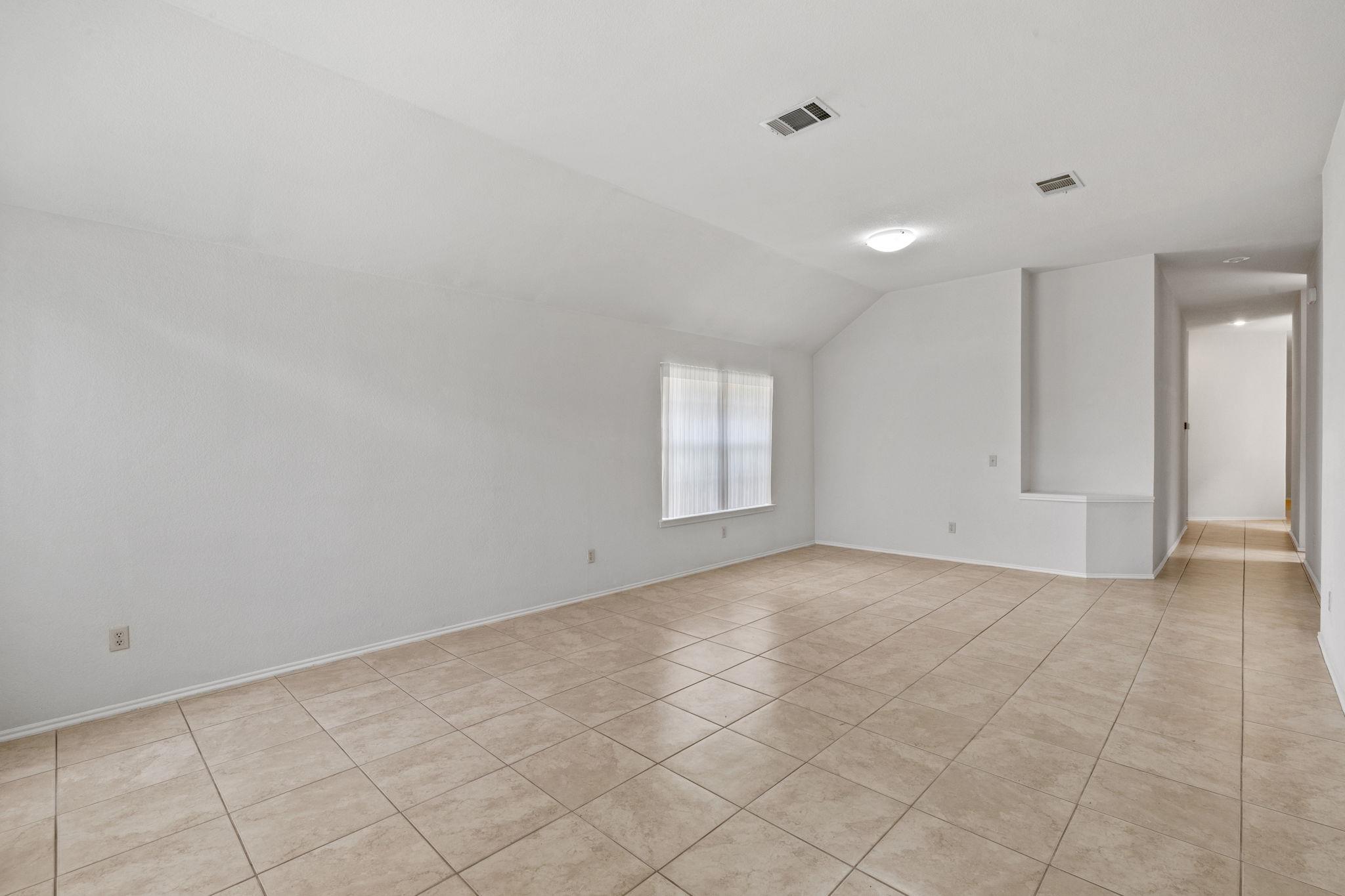 12901 Partridge Bend DR, Austin, TX 78729 photo 5