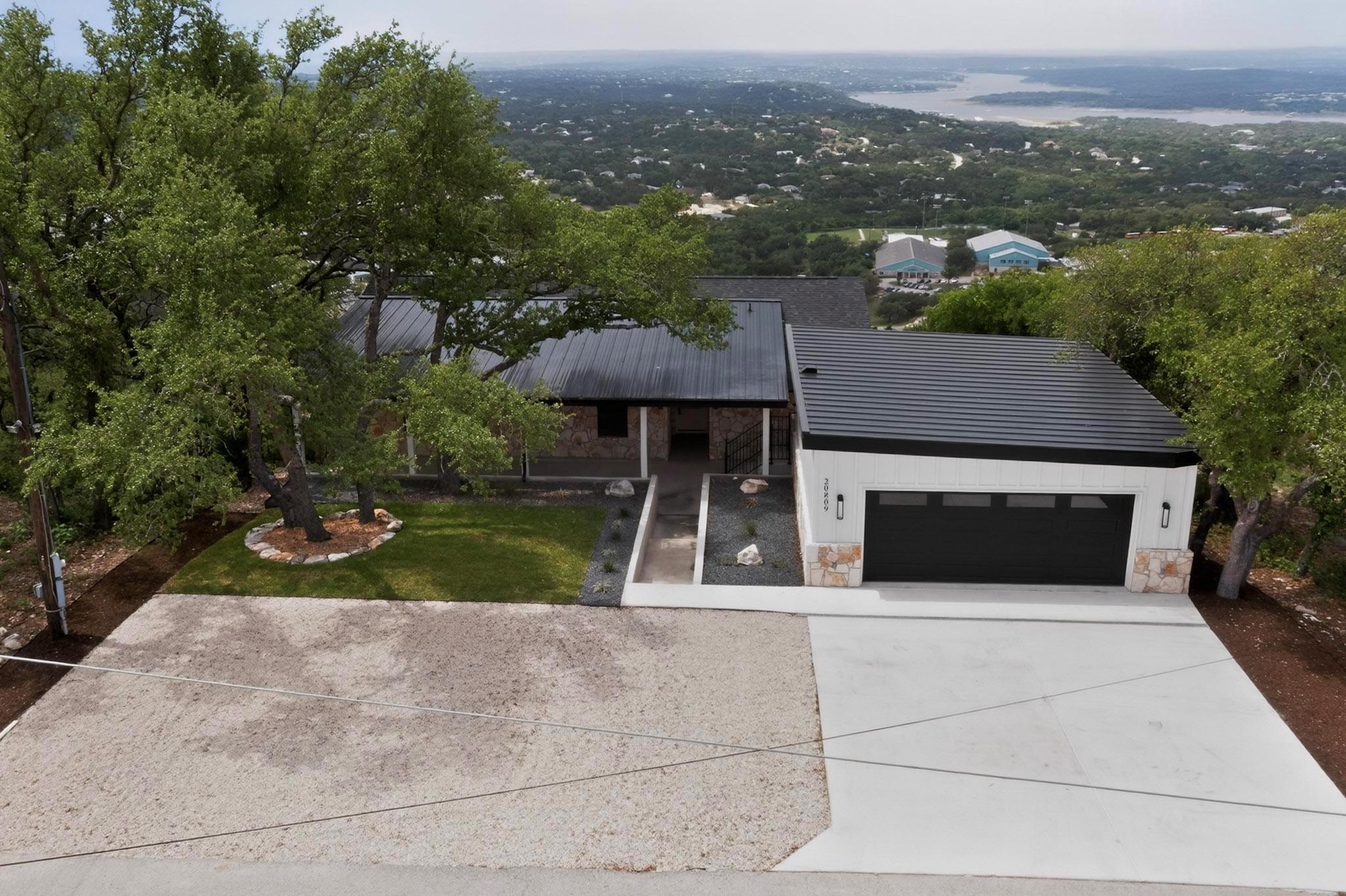 20809 Adobe TRL, Lago Vista, TX 78645 photo 5