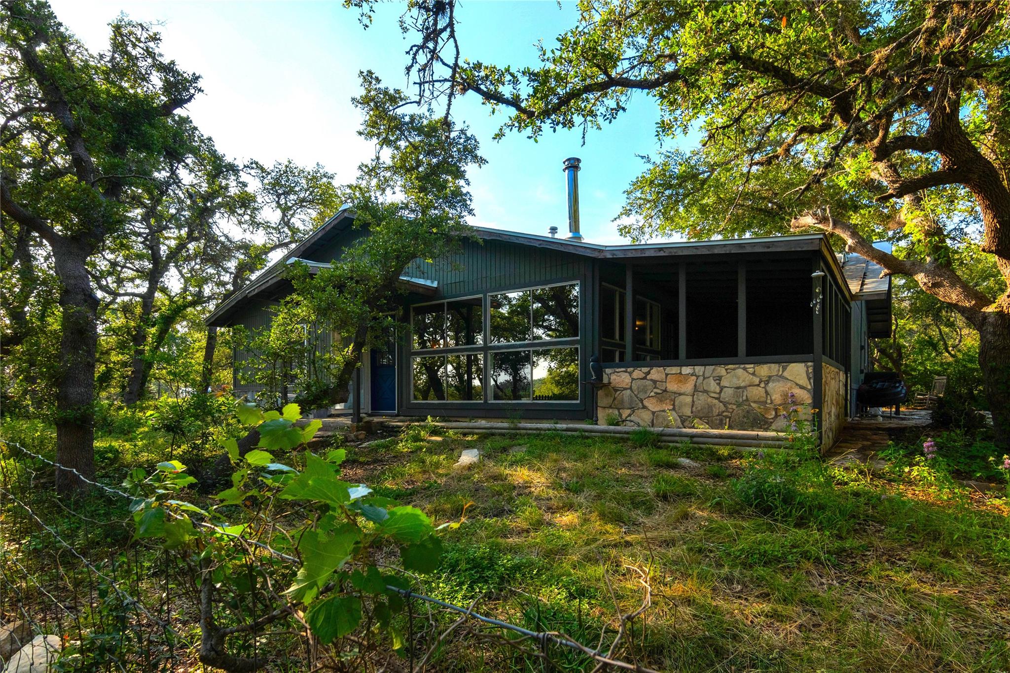 435 Spangenberg RD, Blanco, TX 78623 photo 4