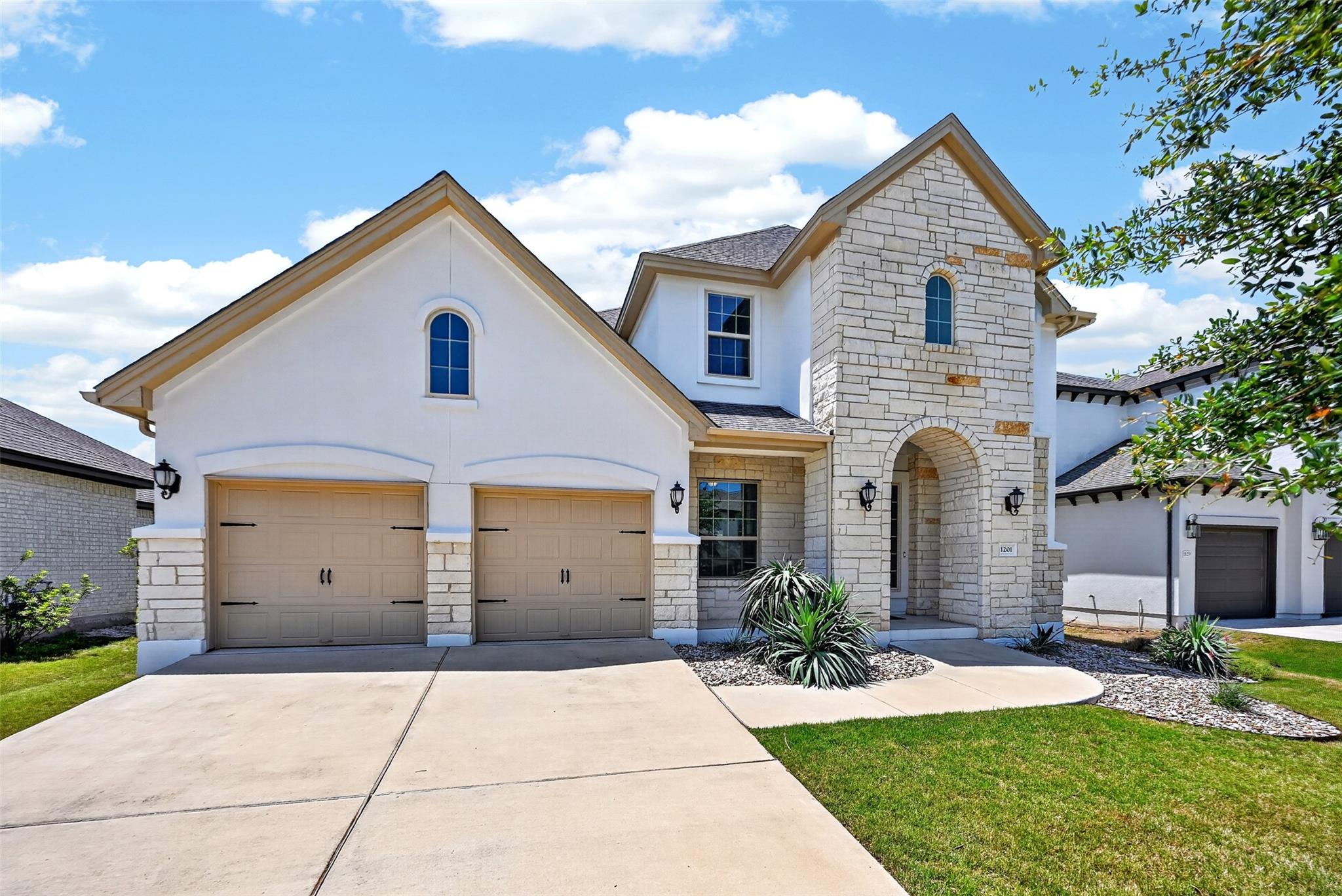 1201 Positano PASS, Leander, TX 78641 photo 4